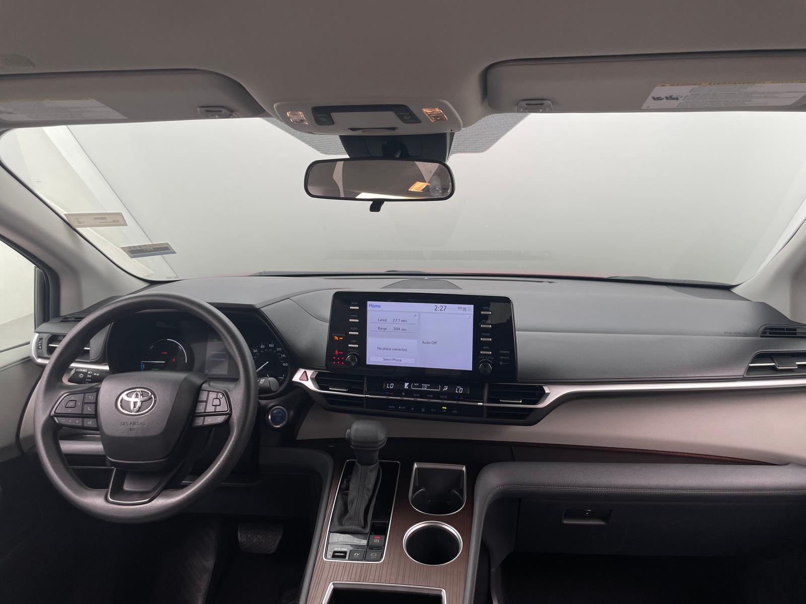 Thumbnail: 2023 Toyota Sienna - 3