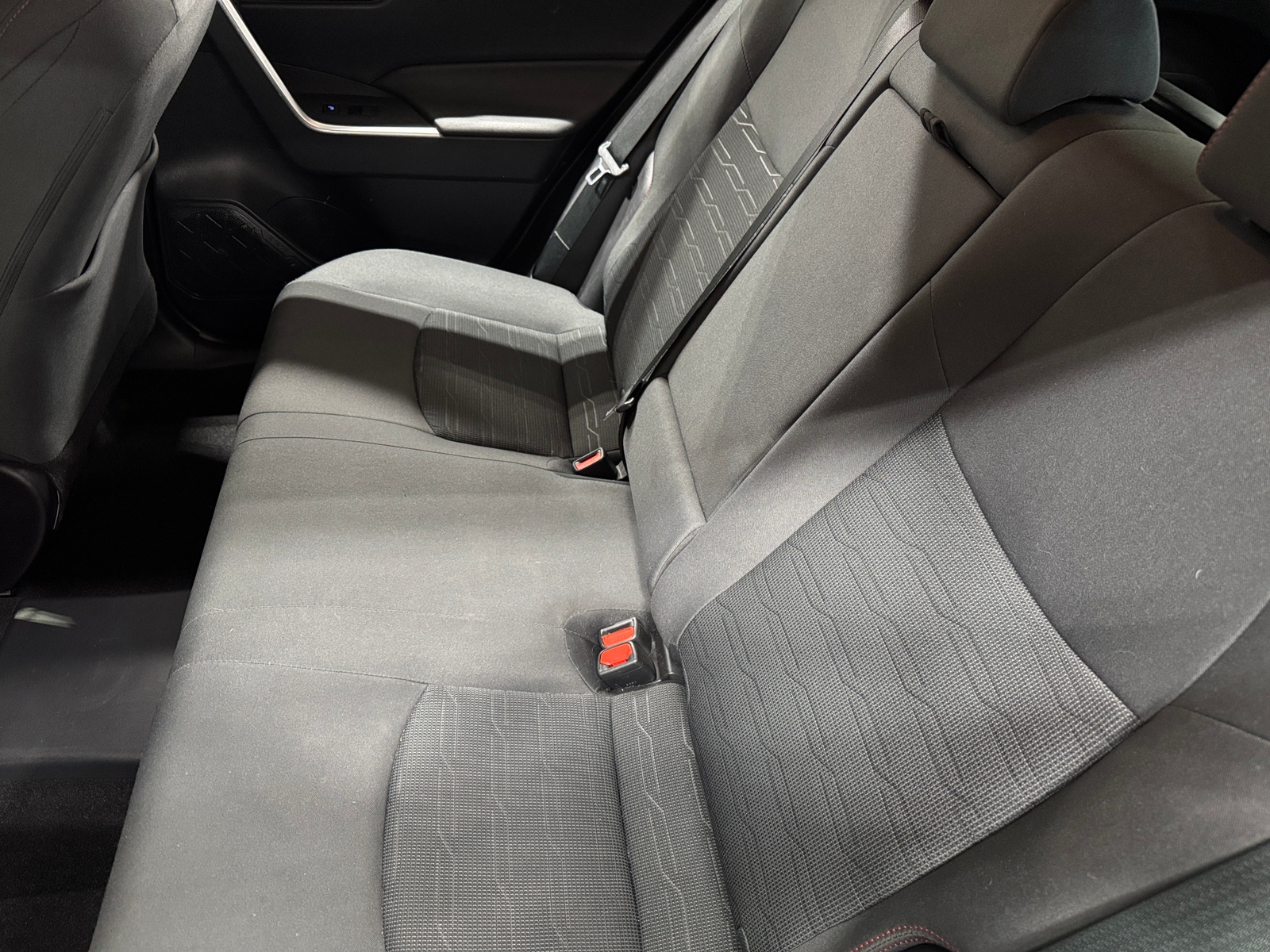 Thumbnail: 2021 Toyota RAV4 - 6