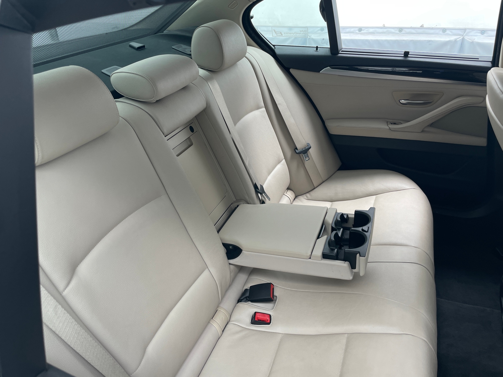 Thumbnail: 2011 BMW 5 Series - 5