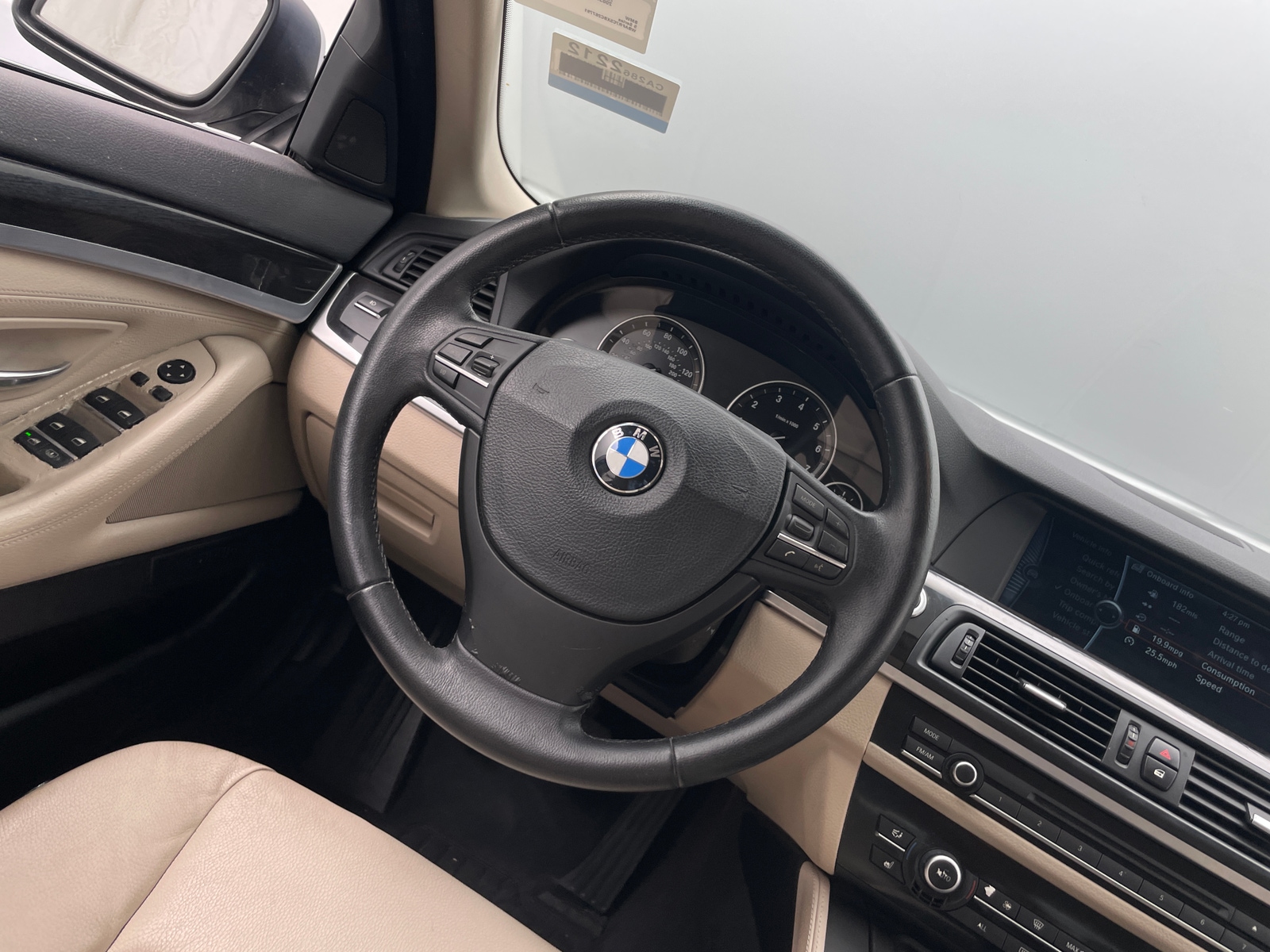 Thumbnail: 2011 BMW 5 Series - 4