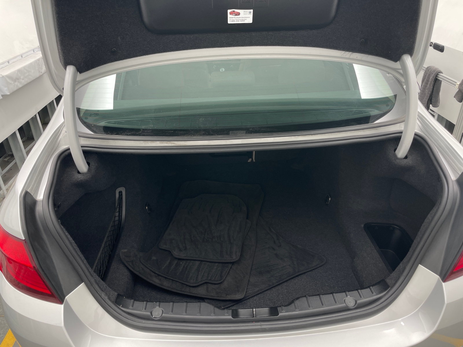 Thumbnail: 2011 BMW 5 Series - 6
