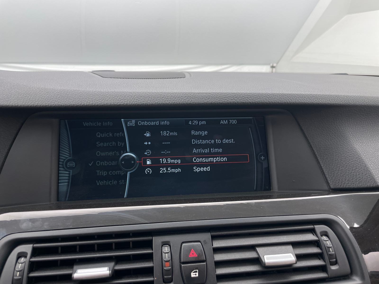 Thumbnail: 2011 BMW 5 Series - 3