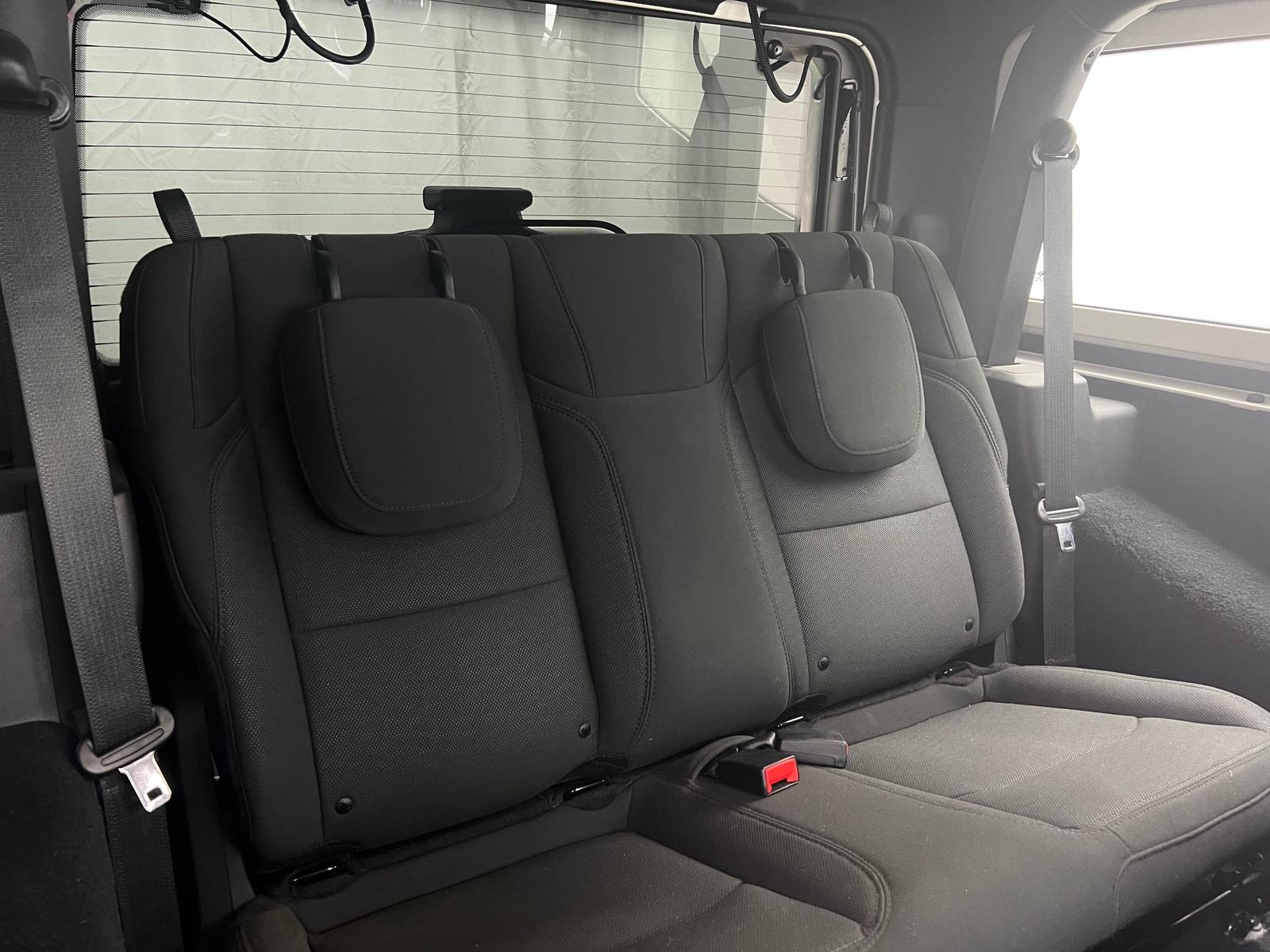 Thumbnail: 2019 Jeep Wrangler - 6