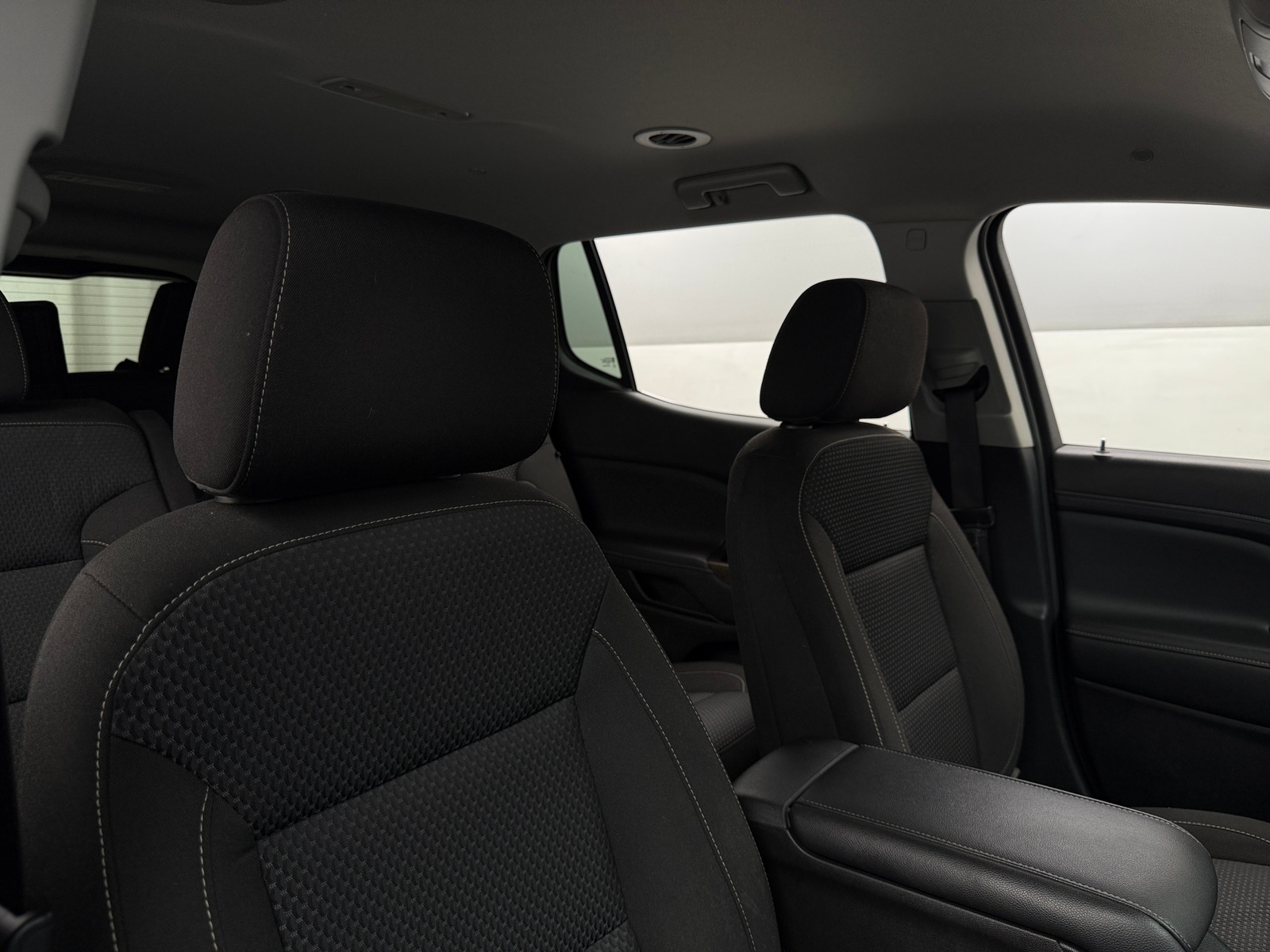 Thumbnail: 2023 GMC Acadia - 2