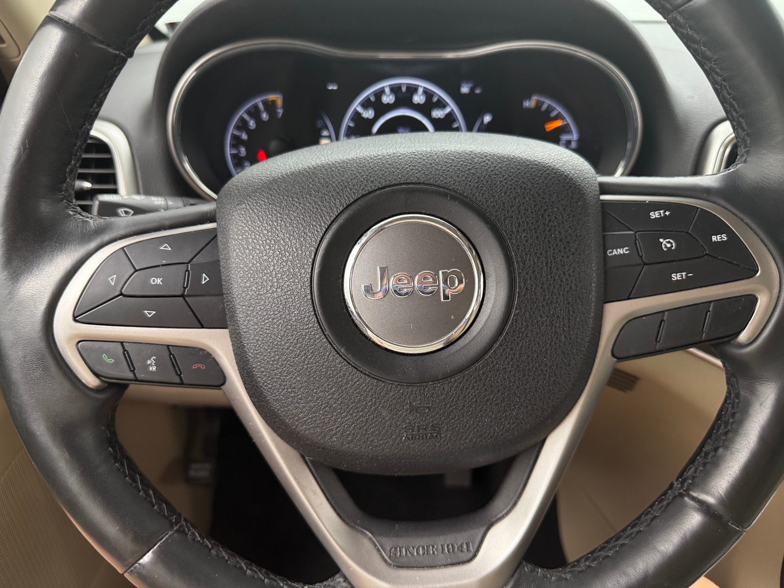 Thumbnail: 2018 Jeep Grand Cherokee - 4