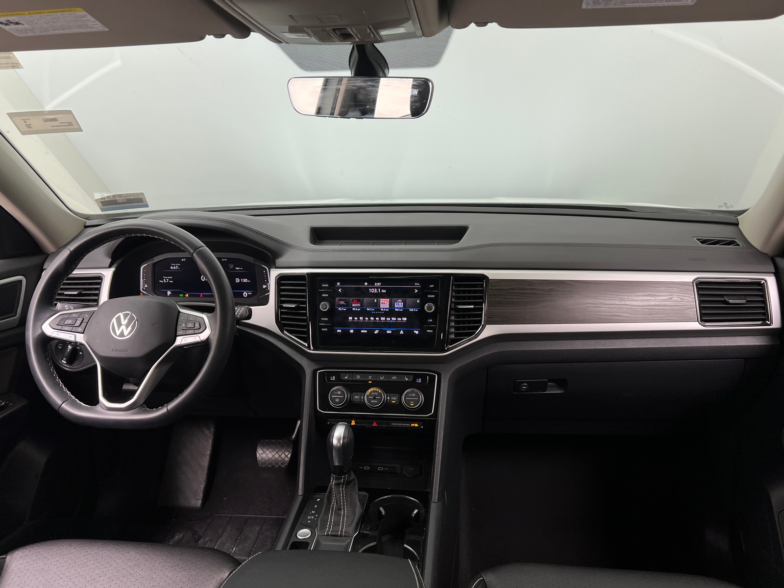 Thumbnail: 2022 Volkswagen Atlas - 2