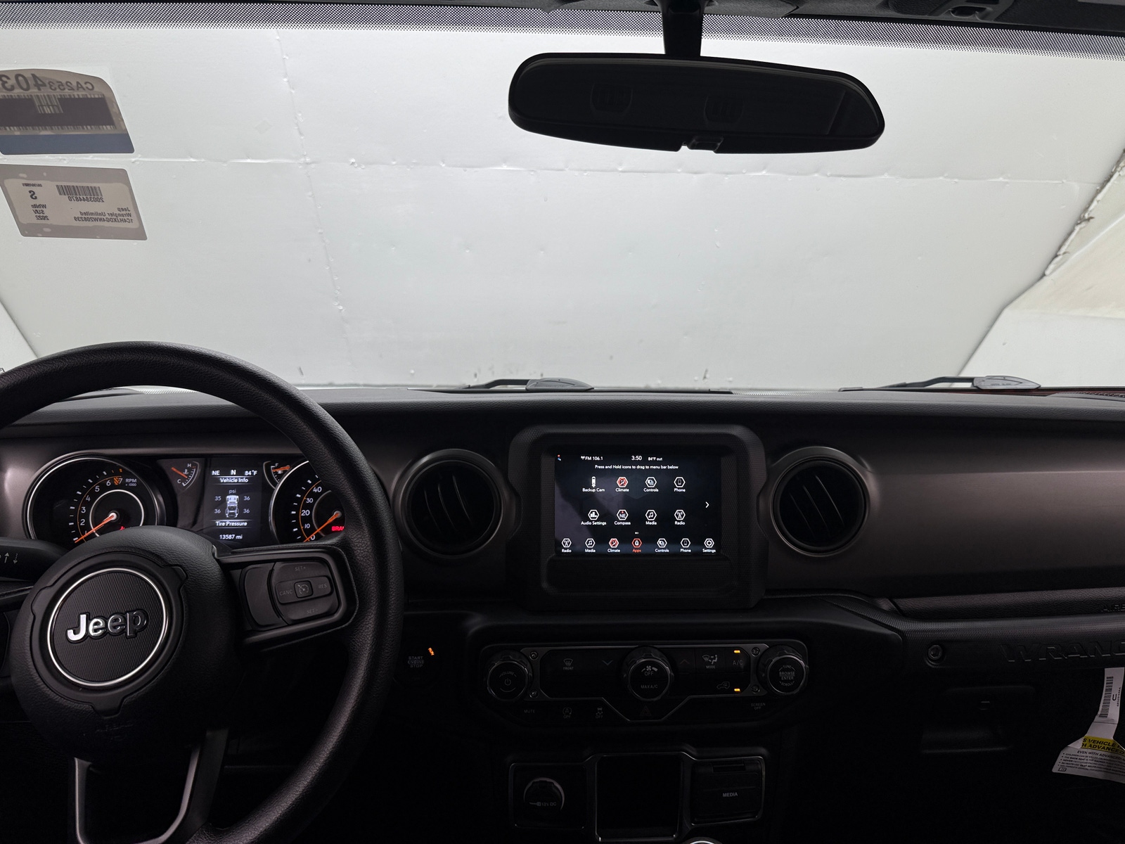 Thumbnail: 2022 Jeep Wrangler - 3