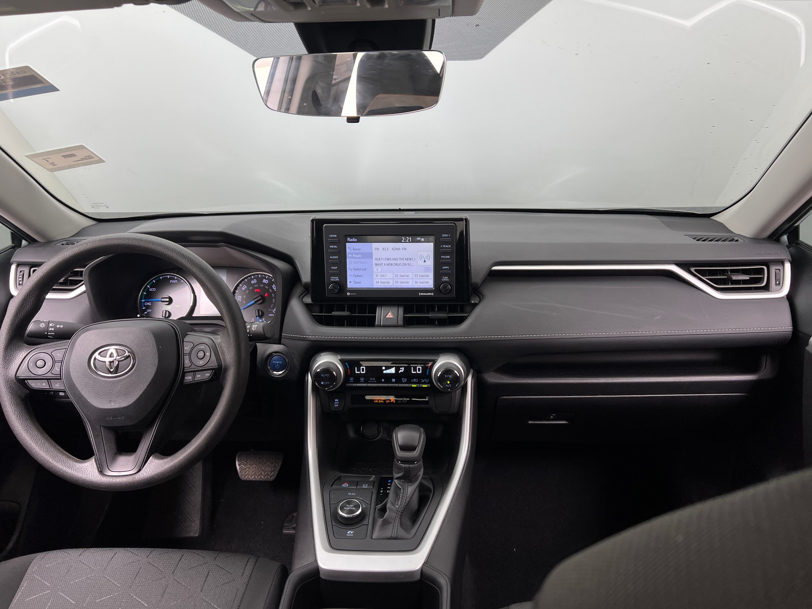 Thumbnail: 2022 Toyota RAV4 - 3