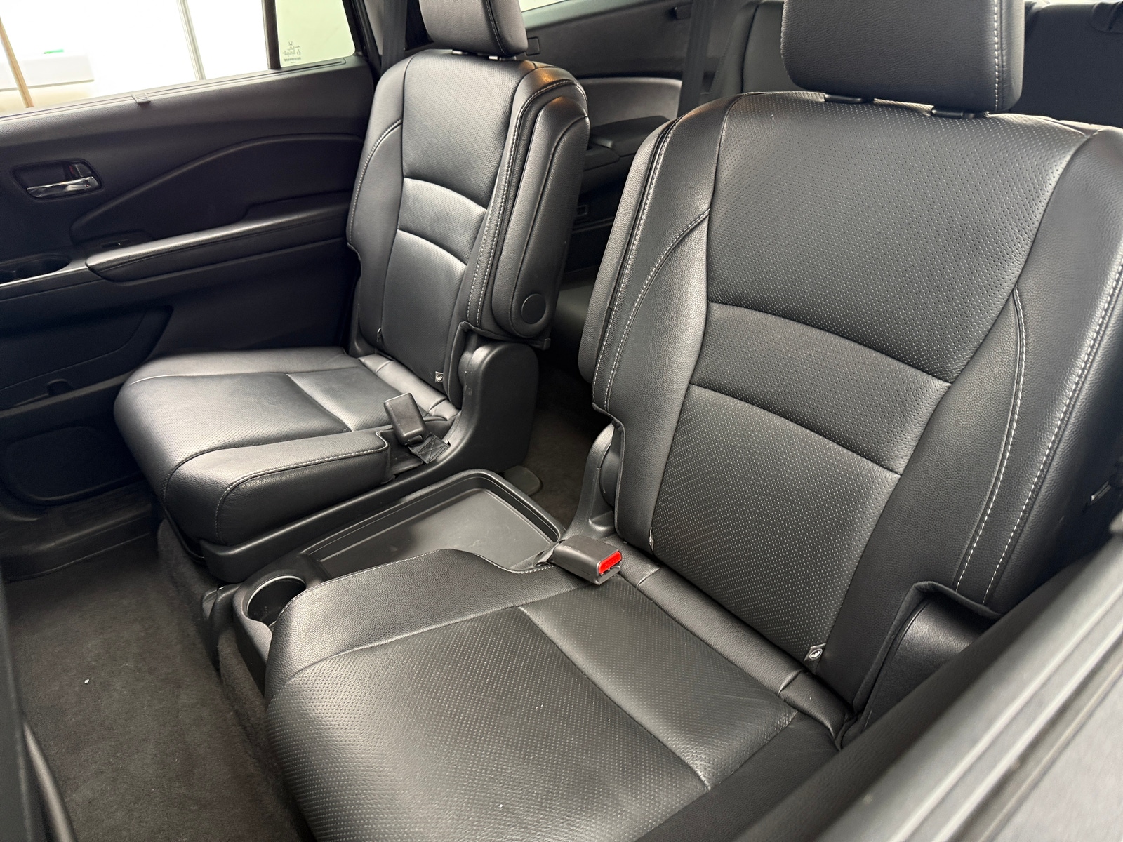 Thumbnail: 2020 Honda Pilot - 6
