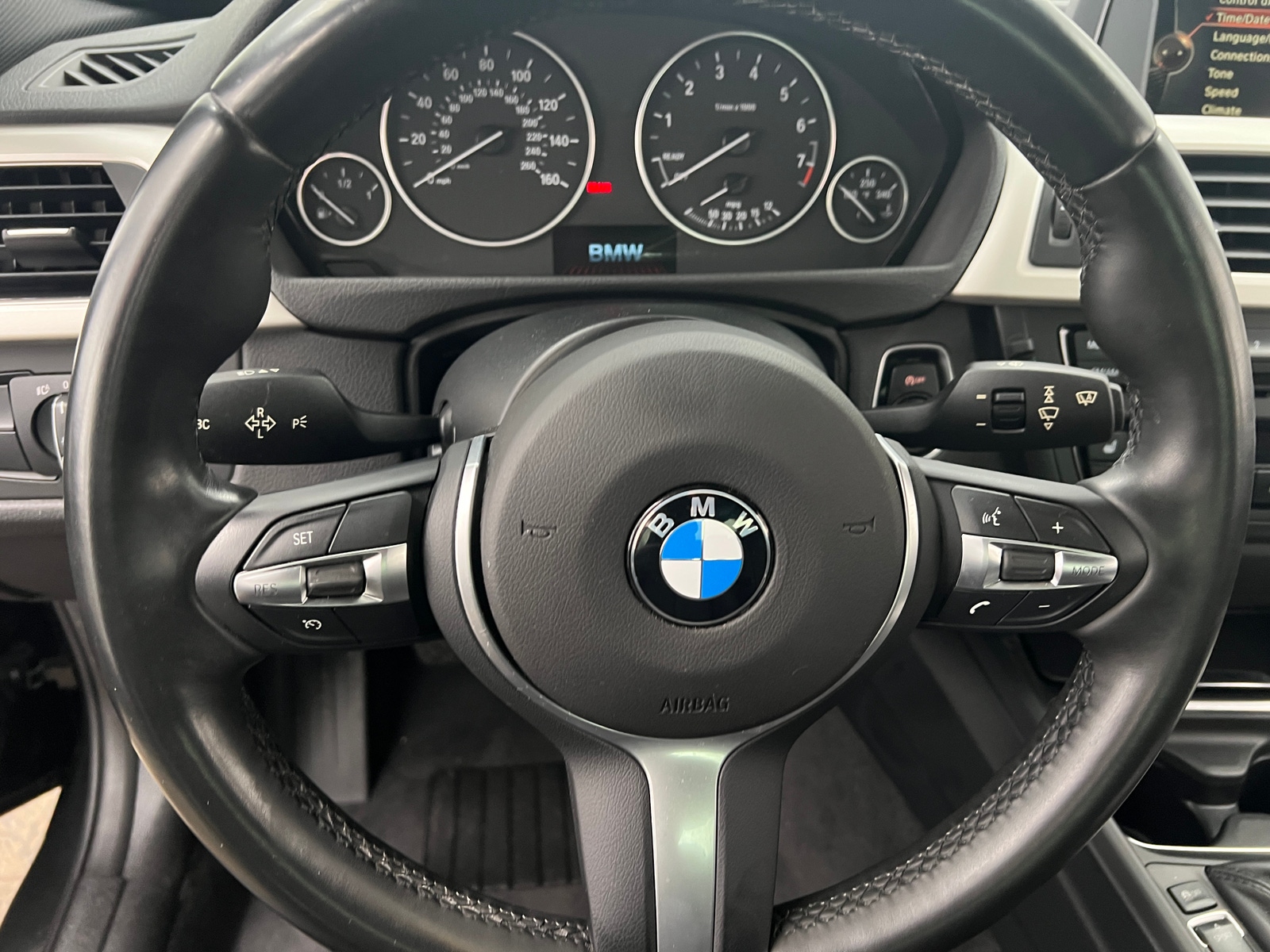 Thumbnail: 2015 BMW 3 Series - 4