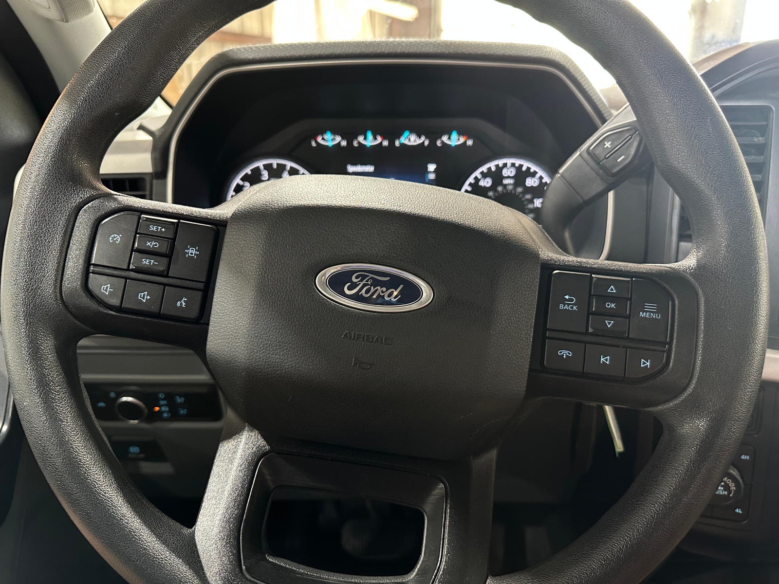 Thumbnail: 2023 Ford Econoline - 5