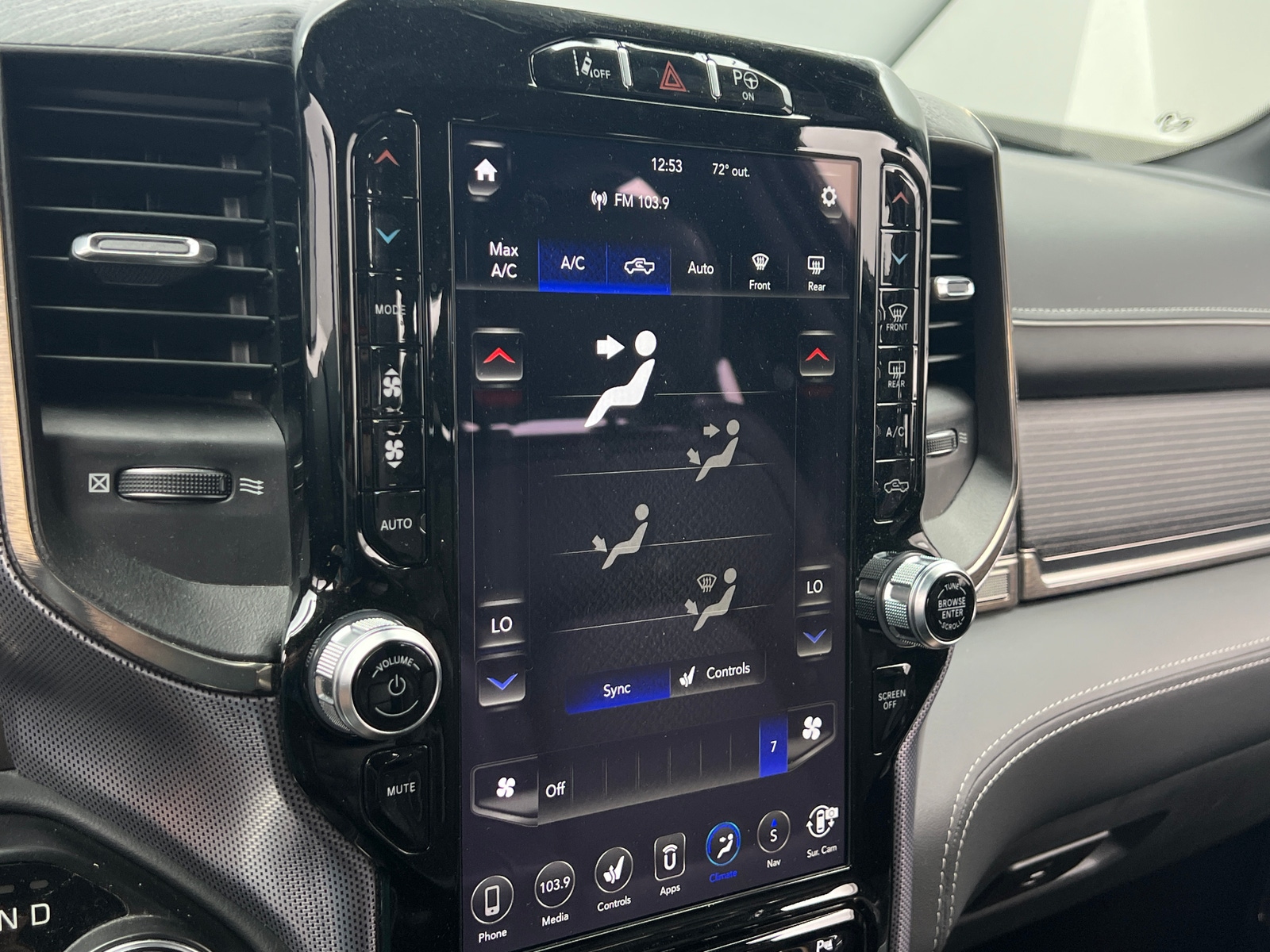 Thumbnail: 2019 RAM 1500 - 3