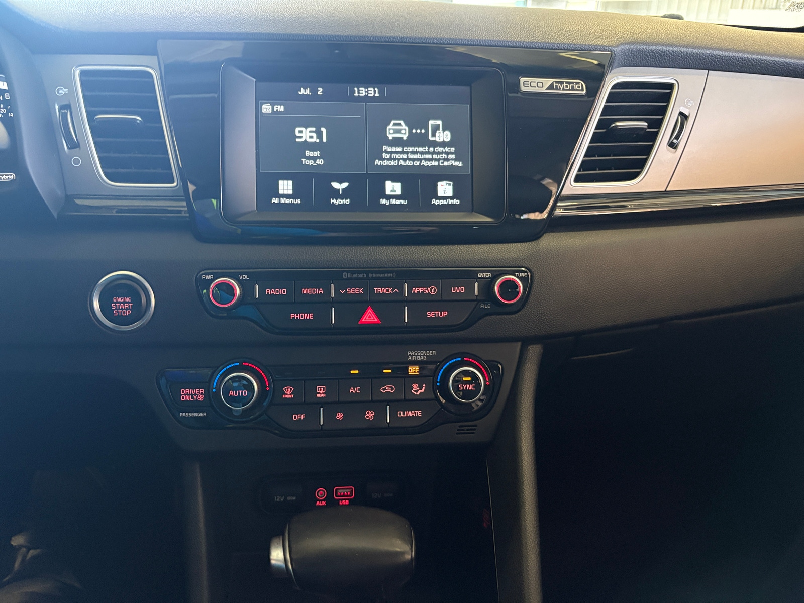 Thumbnail: 2019 Kia Niro - 4