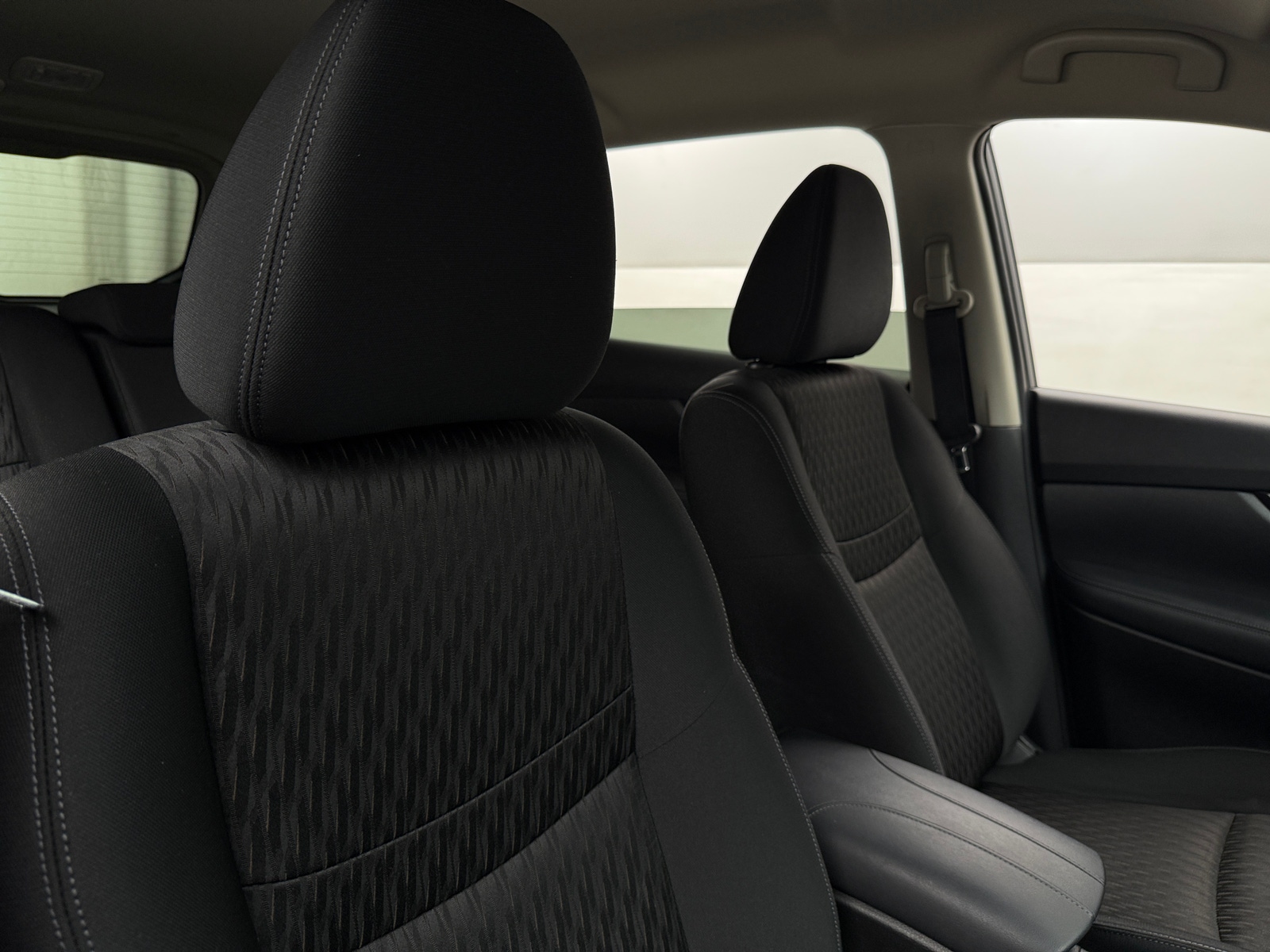 Thumbnail: 2018 Nissan Rogue - 2