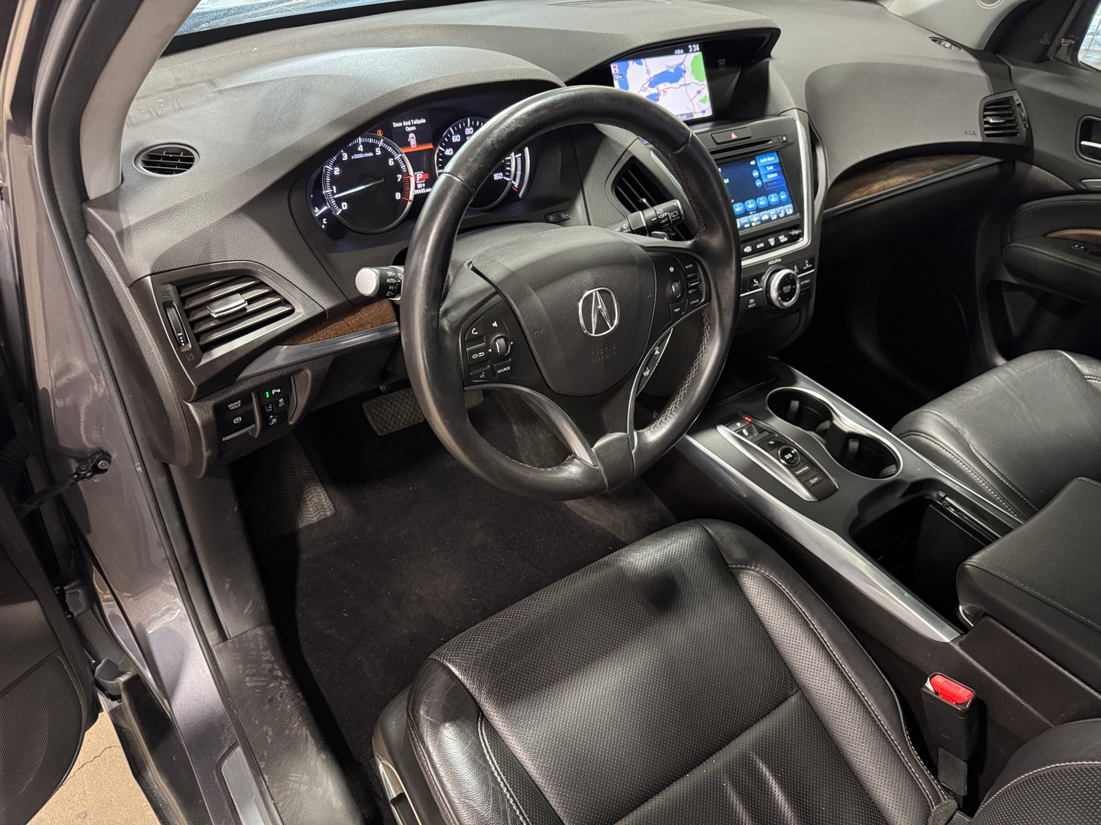 Thumbnail: 2020 Acura MDX - 2
