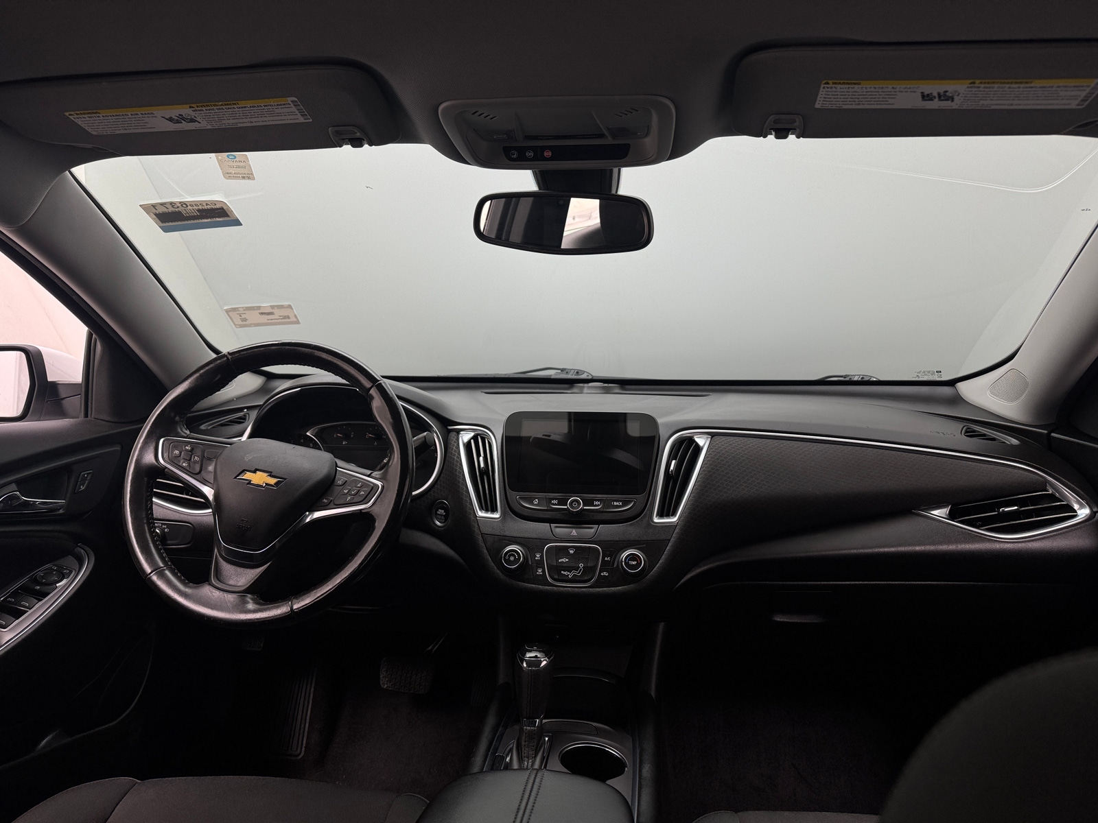 Thumbnail: 2018 Chevrolet Malibu - 3