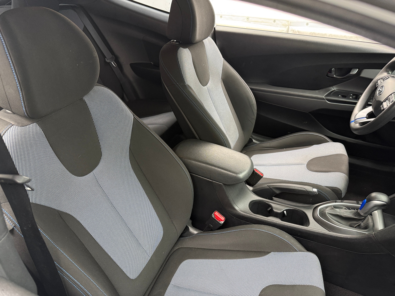 Thumbnail: 2019 Hyundai Veloster - 2