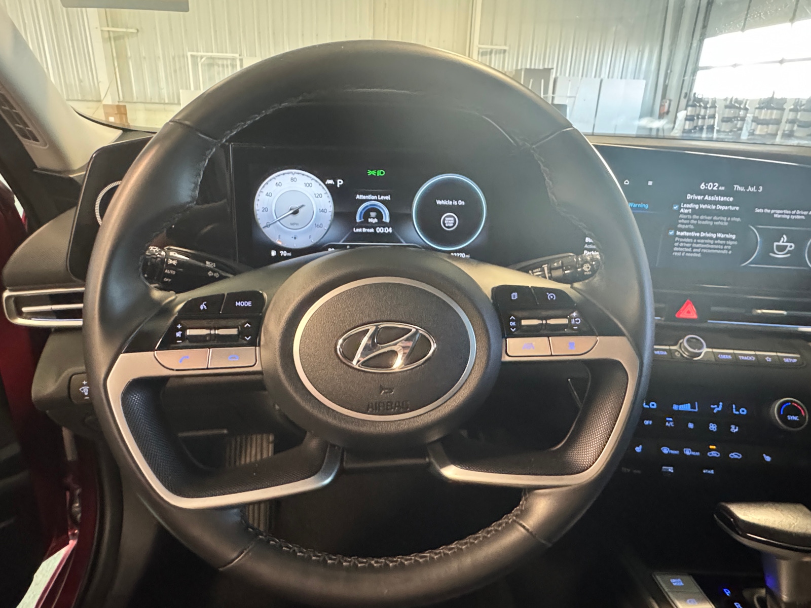 Thumbnail: 2022 Hyundai Elantra - 5