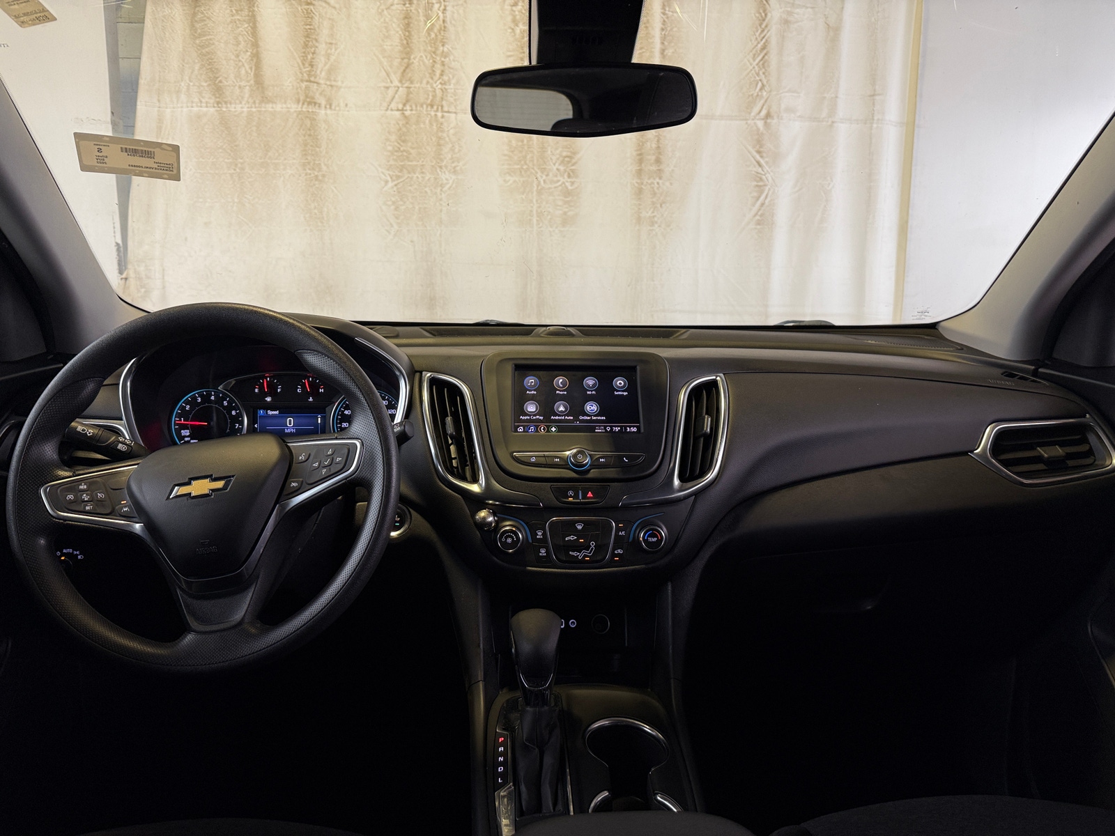 Thumbnail: 2022 Chevrolet Equinox - 3