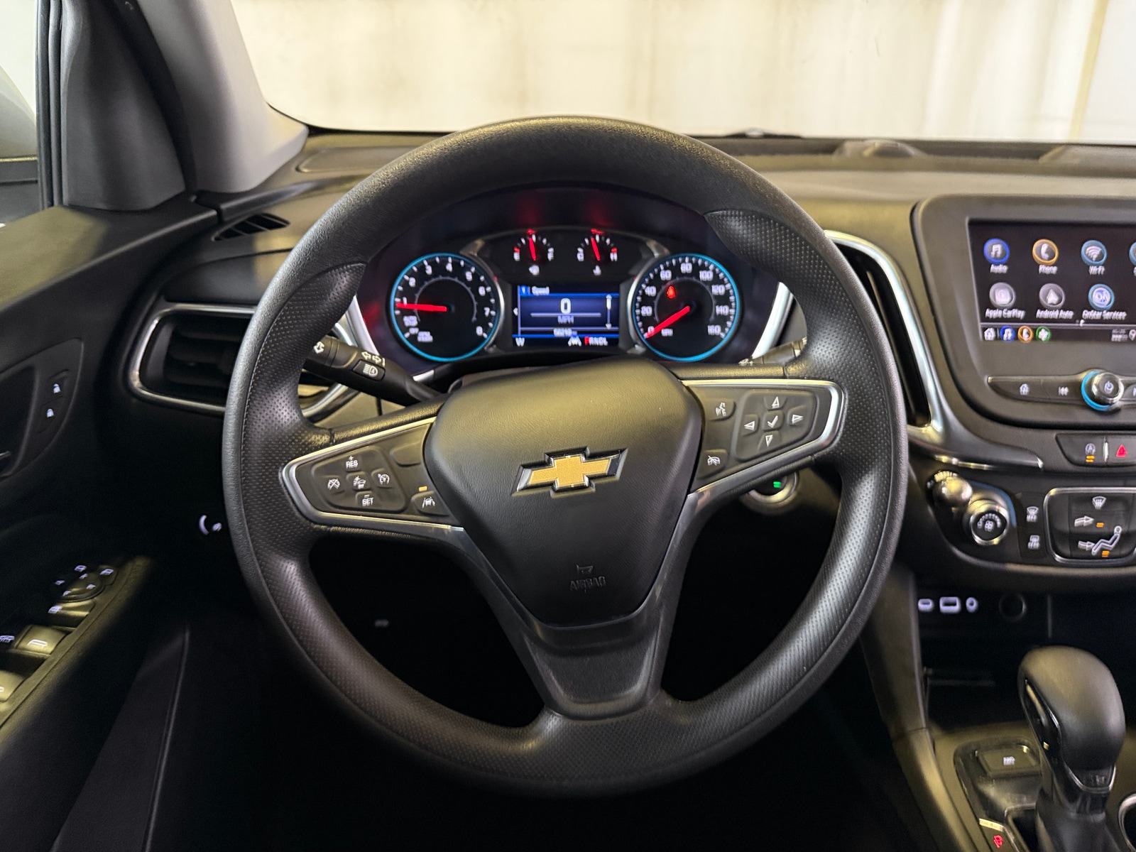 Thumbnail: 2022 Chevrolet Equinox - 5