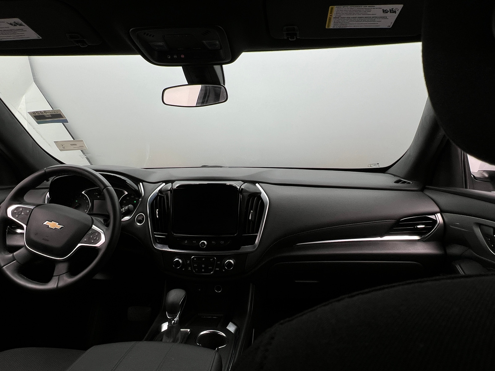Thumbnail: 2023 Chevrolet Traverse - 3