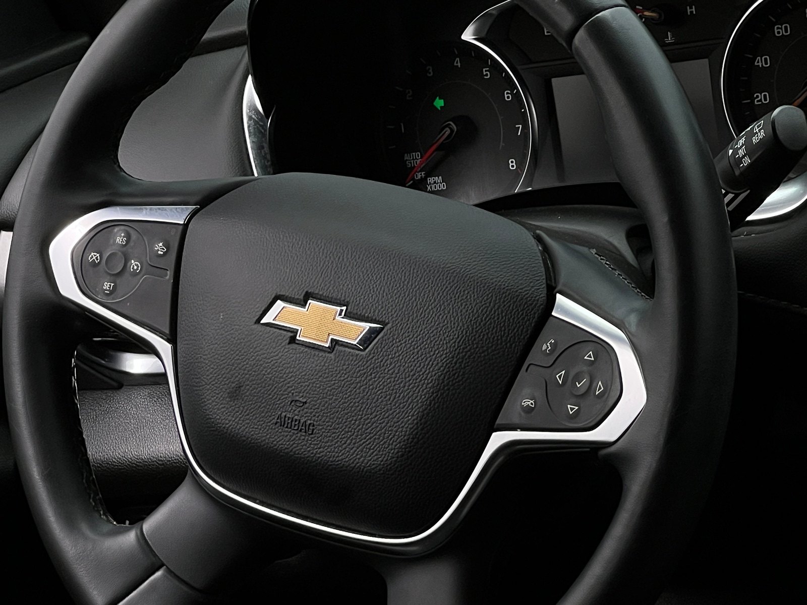 Thumbnail: 2023 Chevrolet Traverse - 5