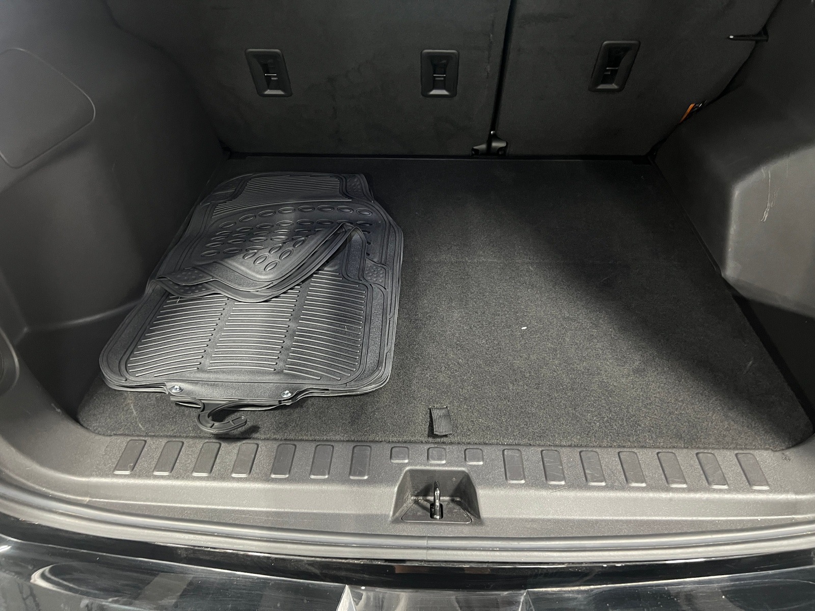 Thumbnail: 2024 GMC Terrain - 7