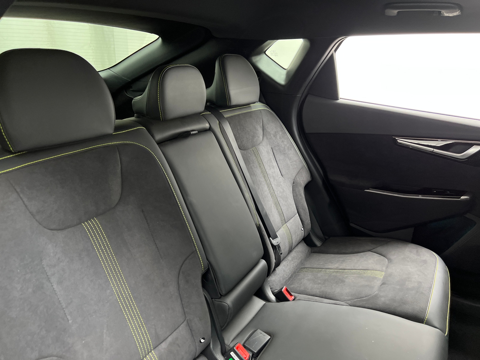 Thumbnail: 2023 Kia EV6 - 6
