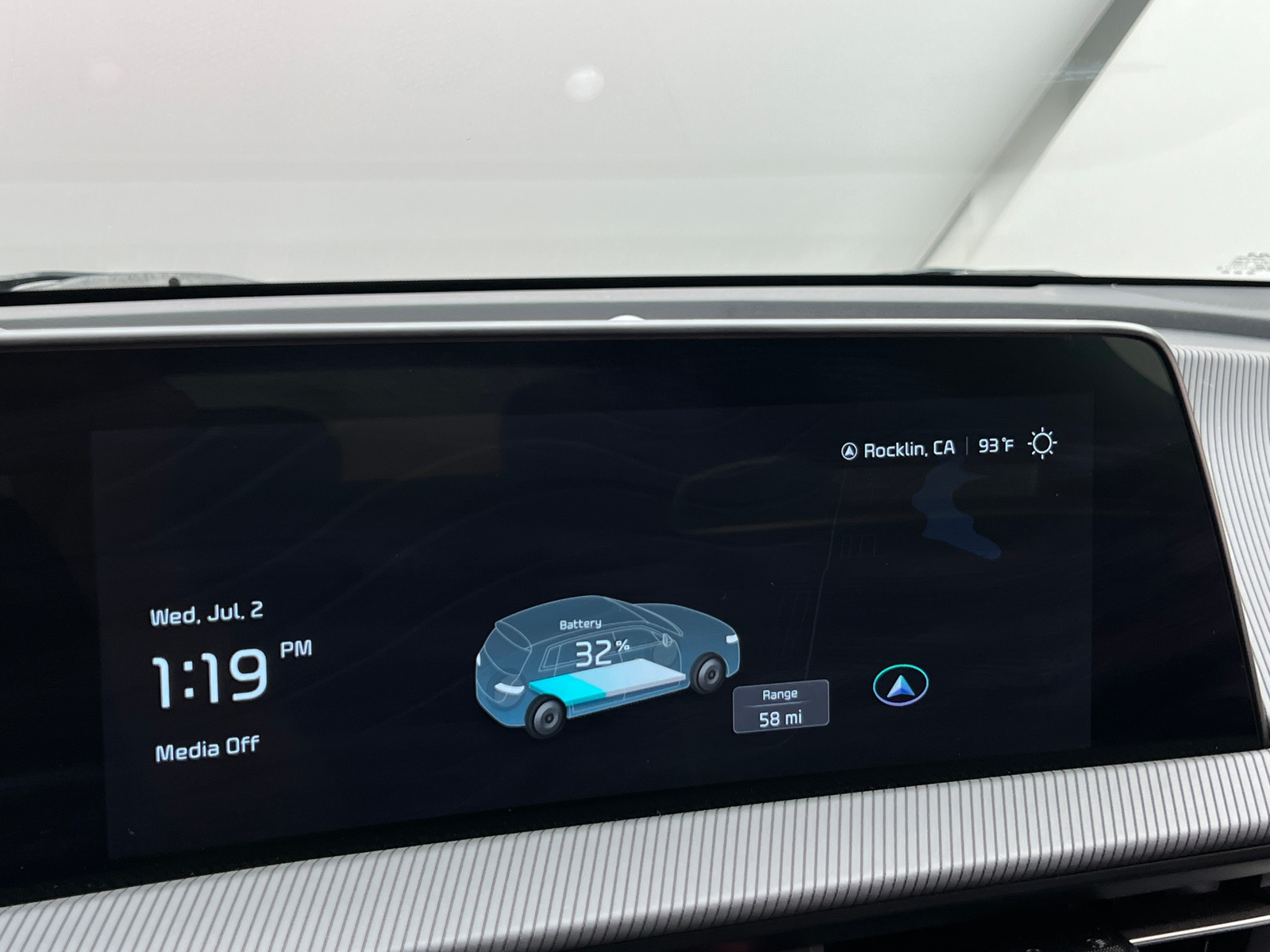 Thumbnail: 2023 Kia EV6 - 4
