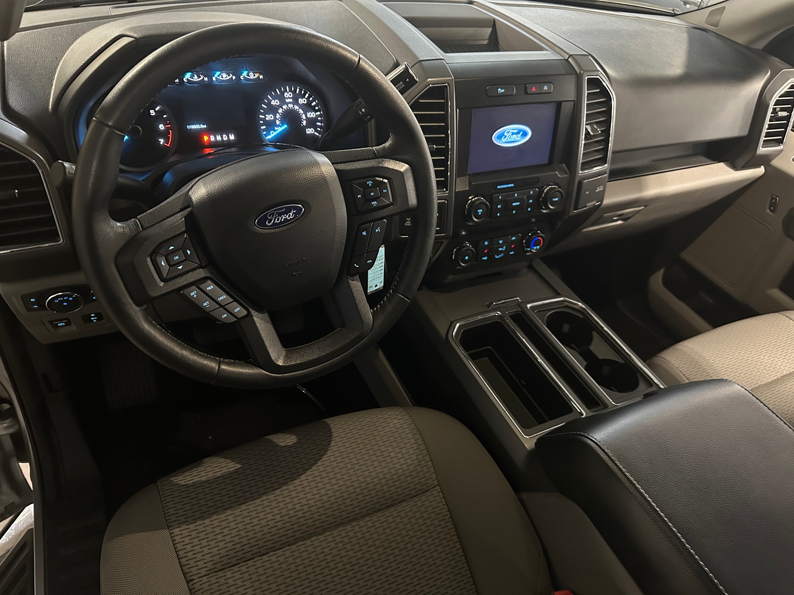 Thumbnail: 2020 Ford Econoline - 3