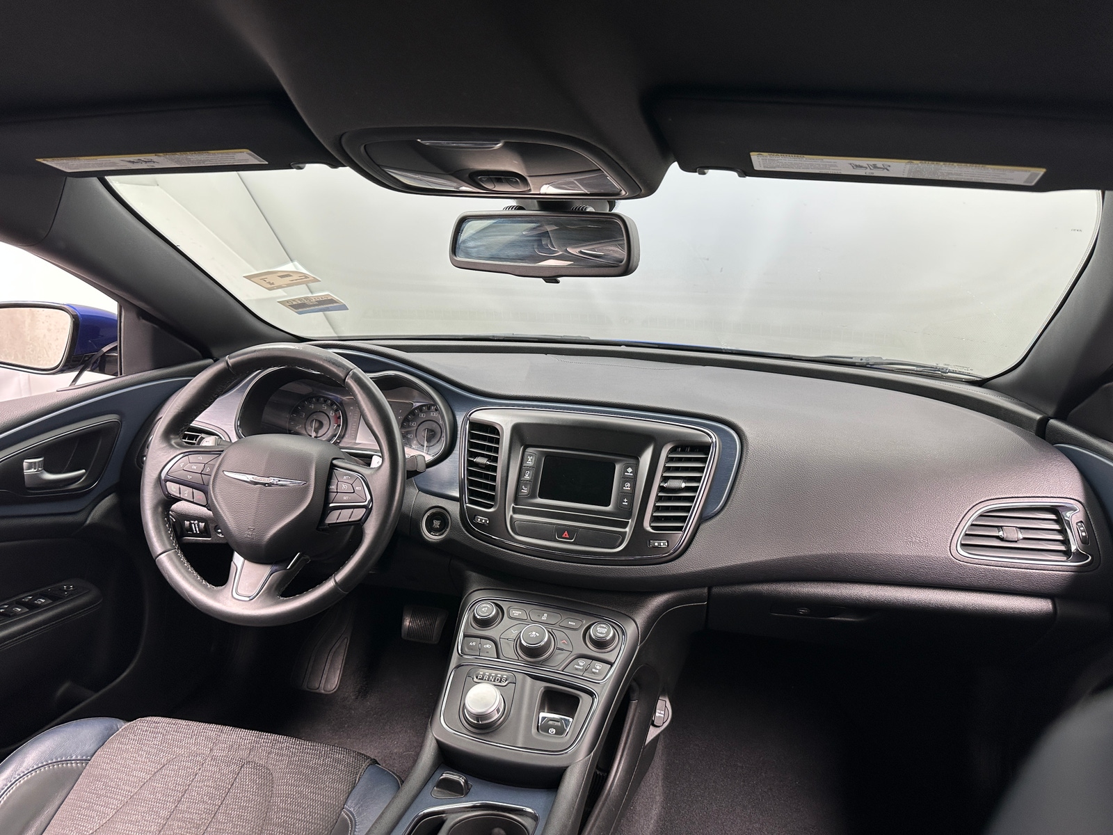 Thumbnail: 2015 Chrysler 200 - 2