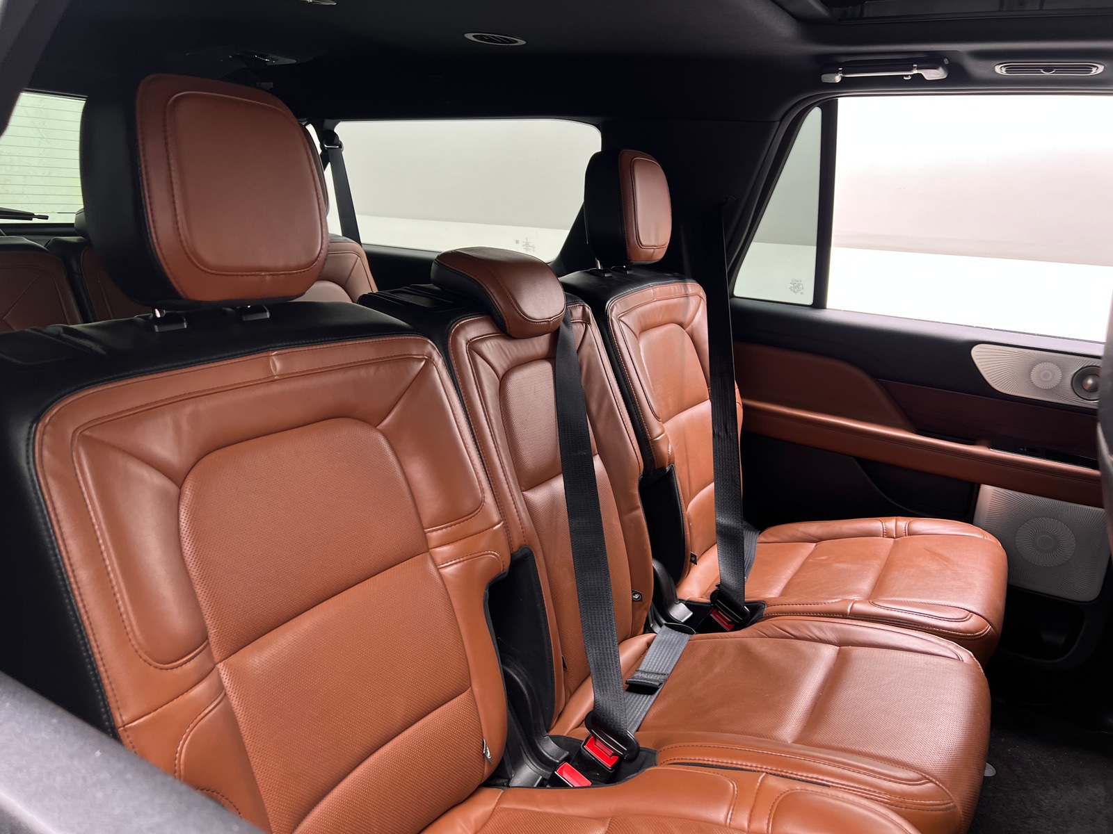 Thumbnail: 2021 Lincoln Navigator L - 5