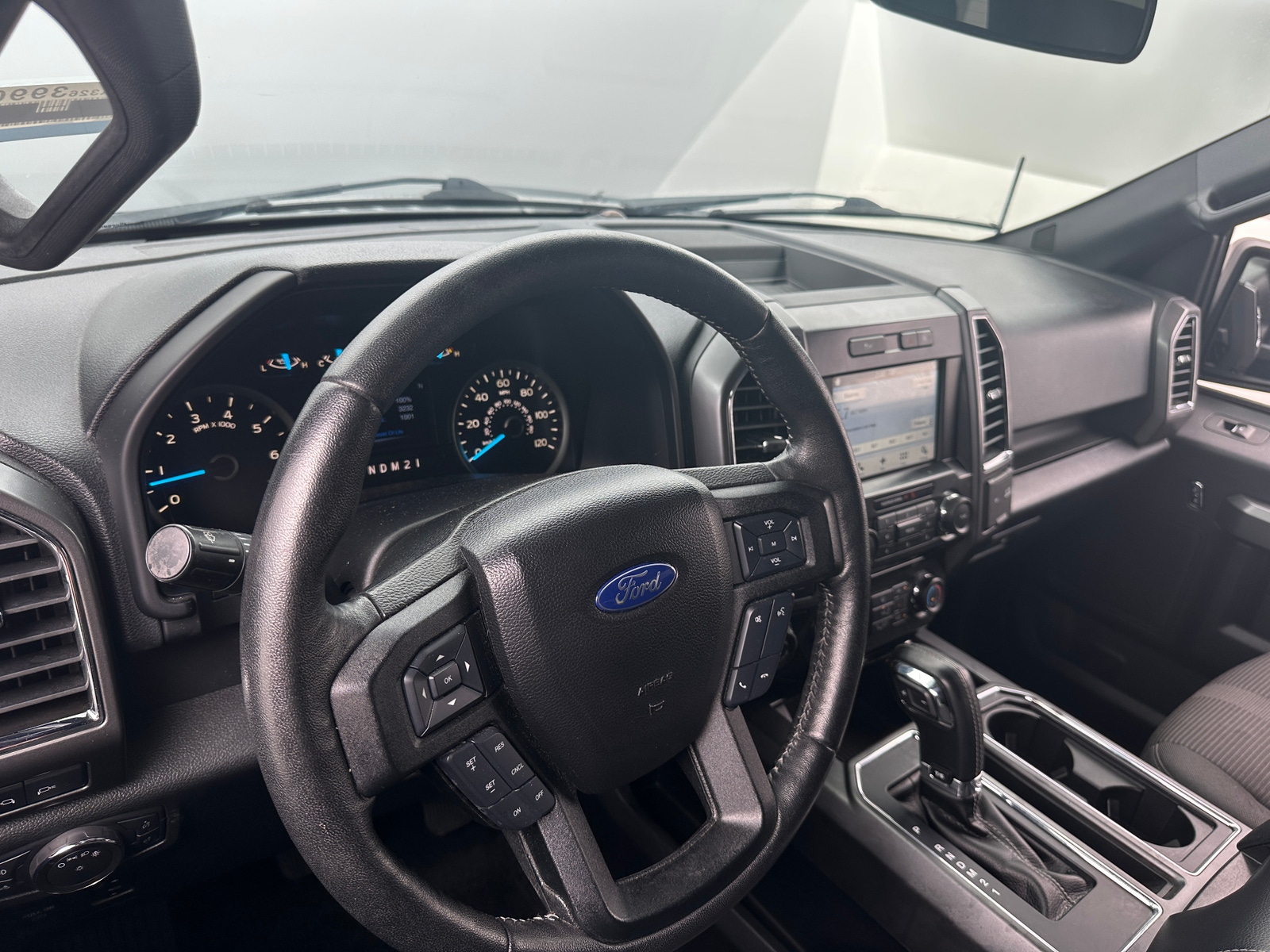 Thumbnail: 2017 Ford Econoline - 3