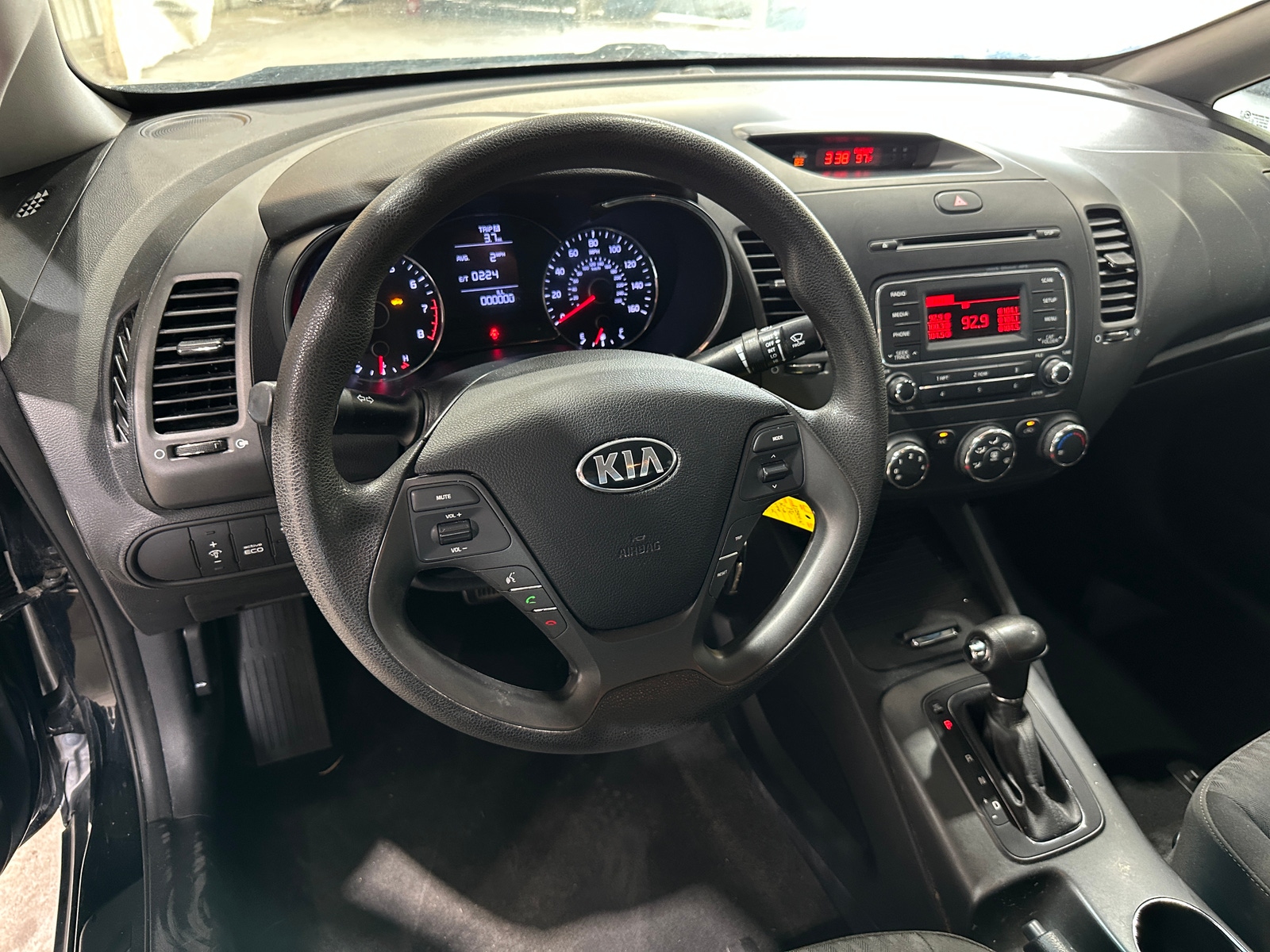 Thumbnail: 2016 Kia Forte - 5