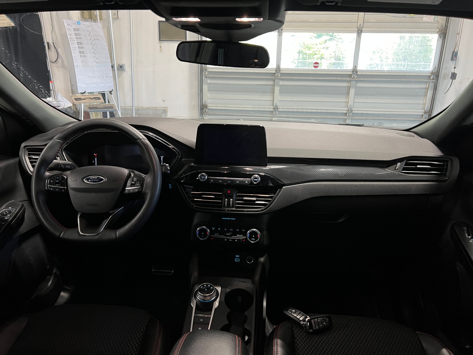 Thumbnail: 2023 Ford Escape - 3