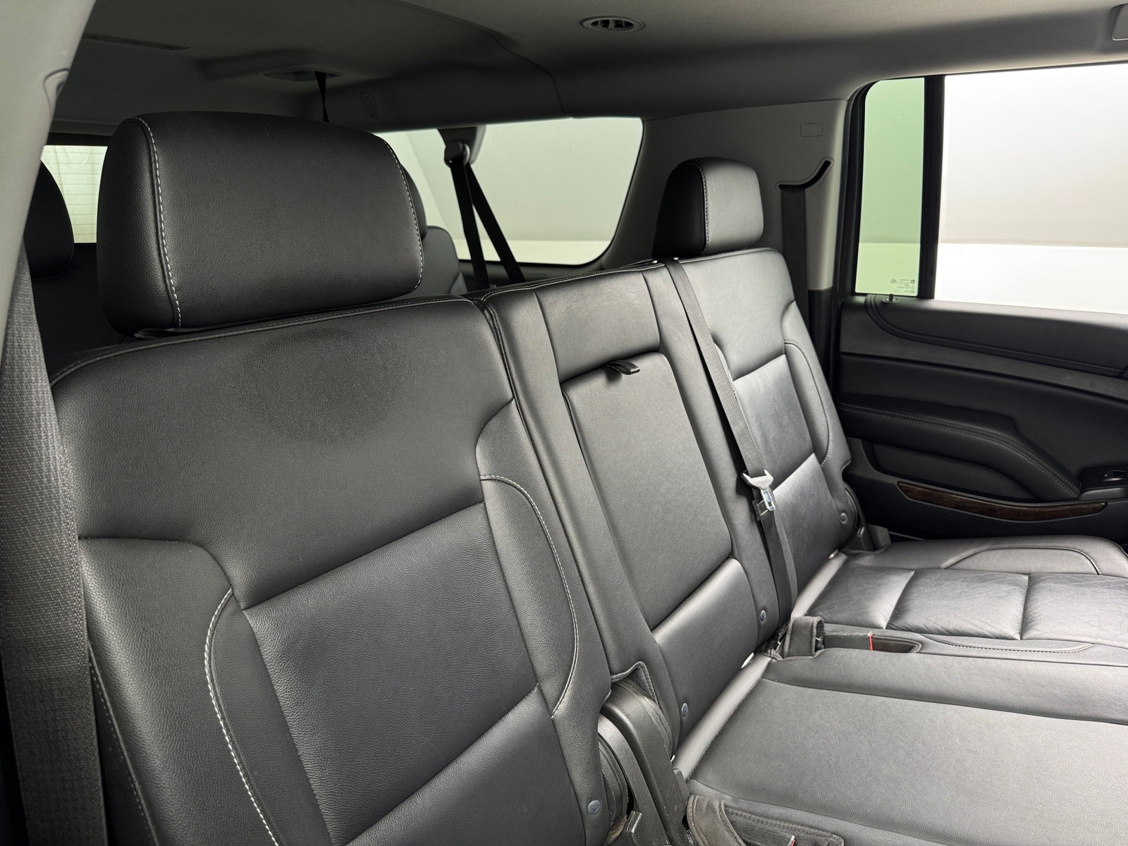 Thumbnail: 2019 Chevrolet Suburban - 5