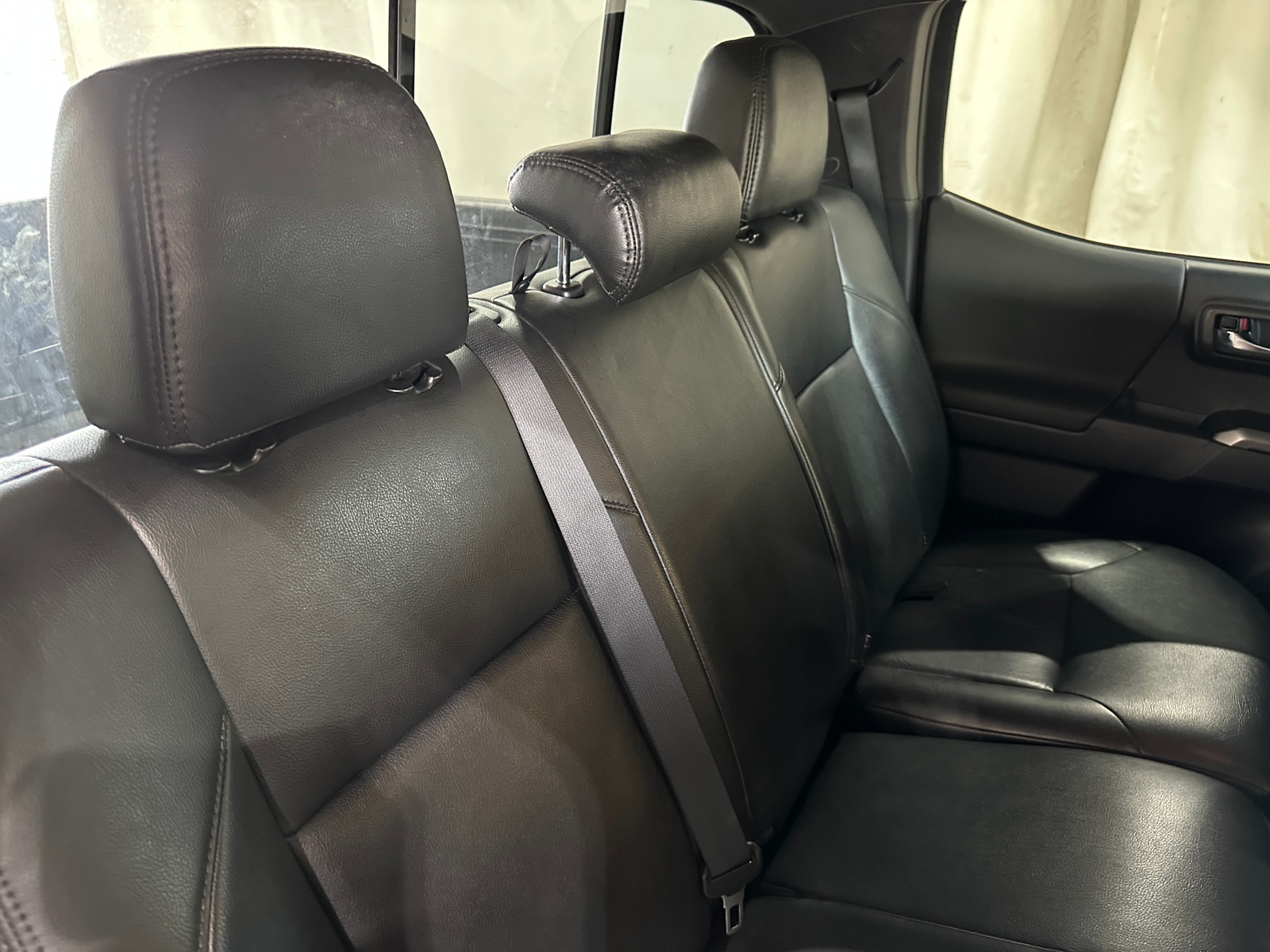 Thumbnail: 2019 Toyota Tacoma - 6