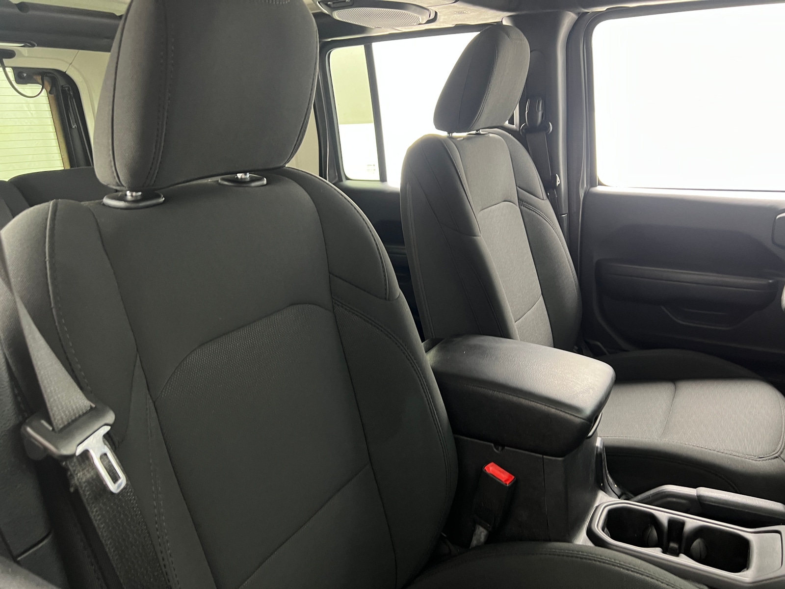 Thumbnail: 2019 Jeep Wrangler - 2