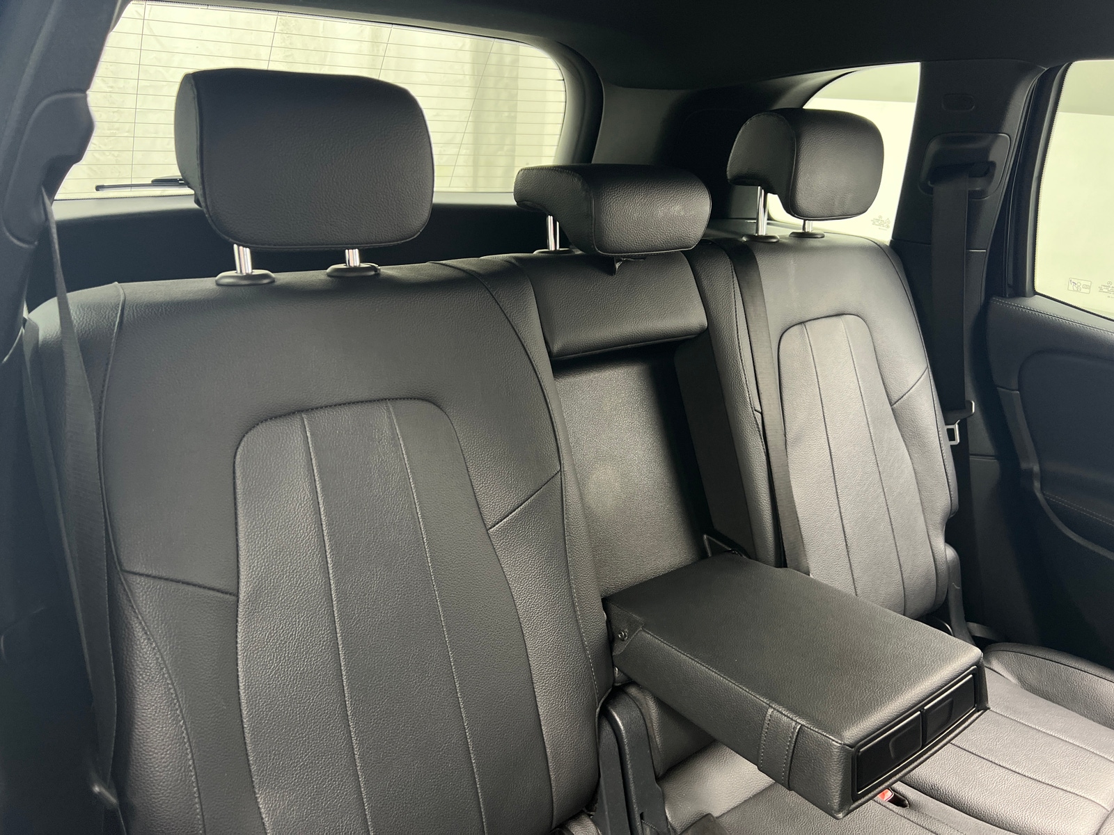 Thumbnail: 2021 Mercedes-Benz GLB - 5