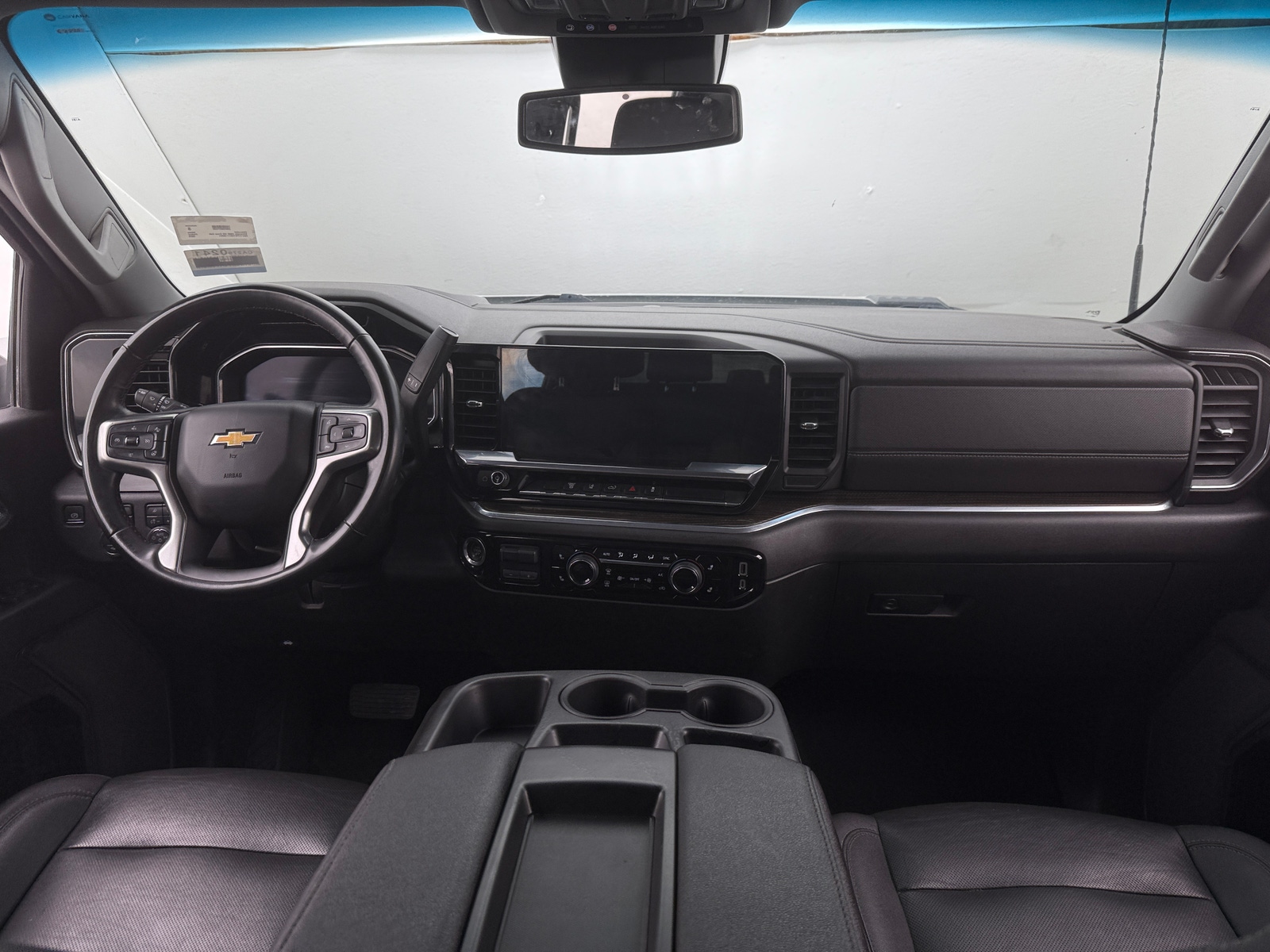 Thumbnail: 2024 Chevrolet Silverado 2500 - 3