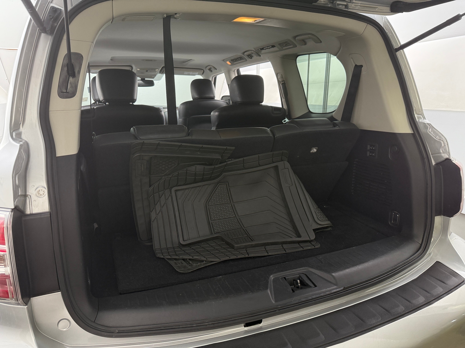 Thumbnail: 2020 Nissan Armada - 6
