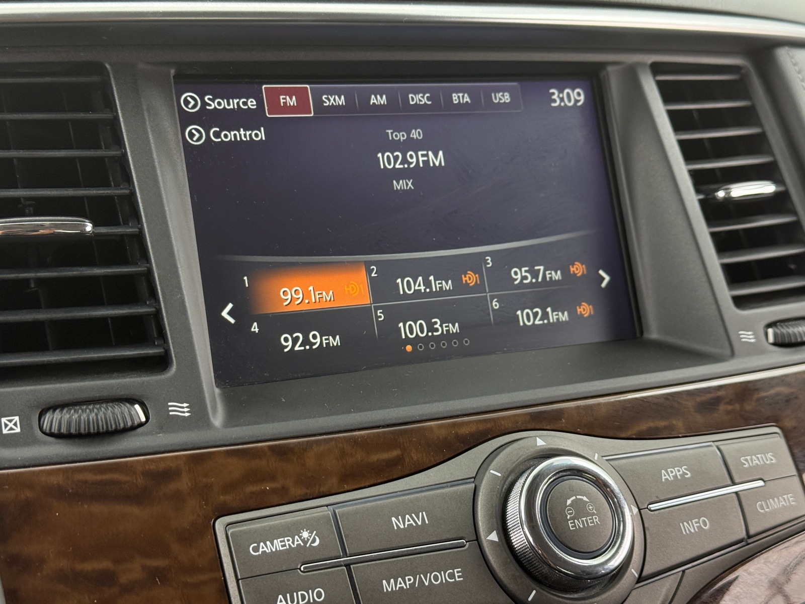 Thumbnail: 2020 Nissan Armada - 3
