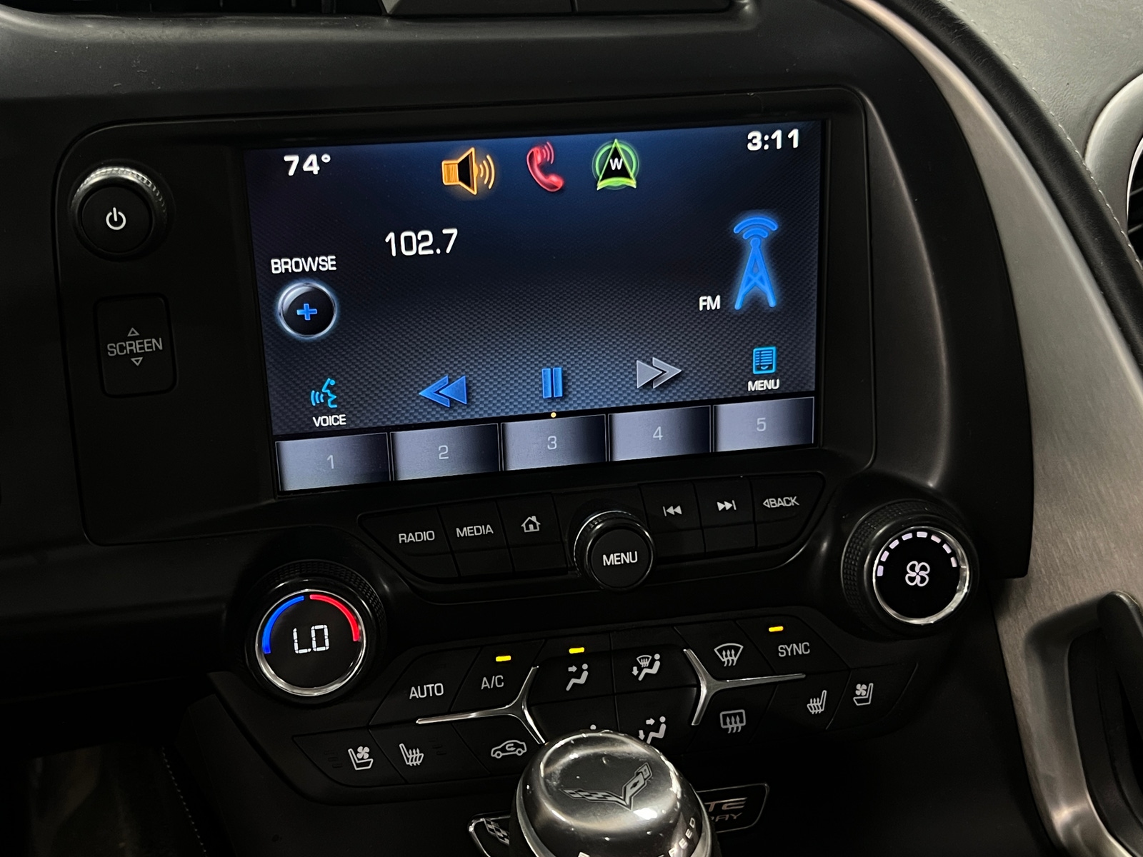 Thumbnail: 2015 Chevrolet Corvette - 3