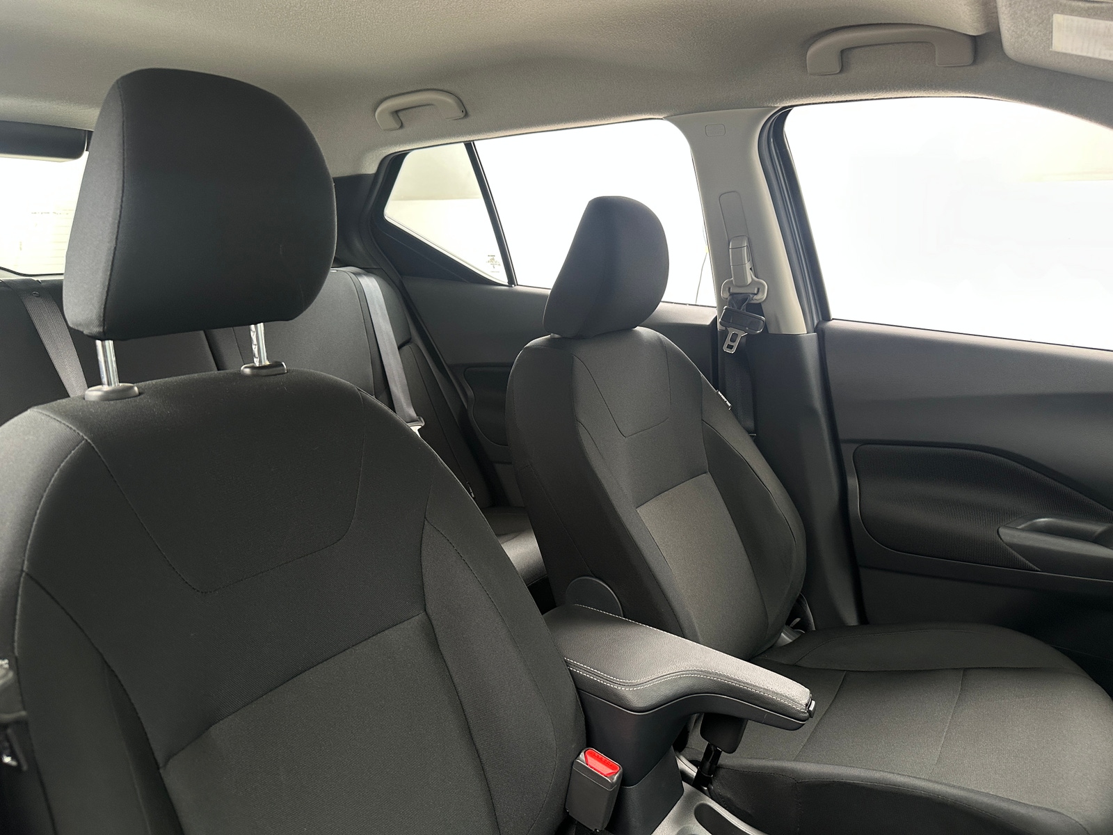Thumbnail: 2024 Nissan Kicks - 2