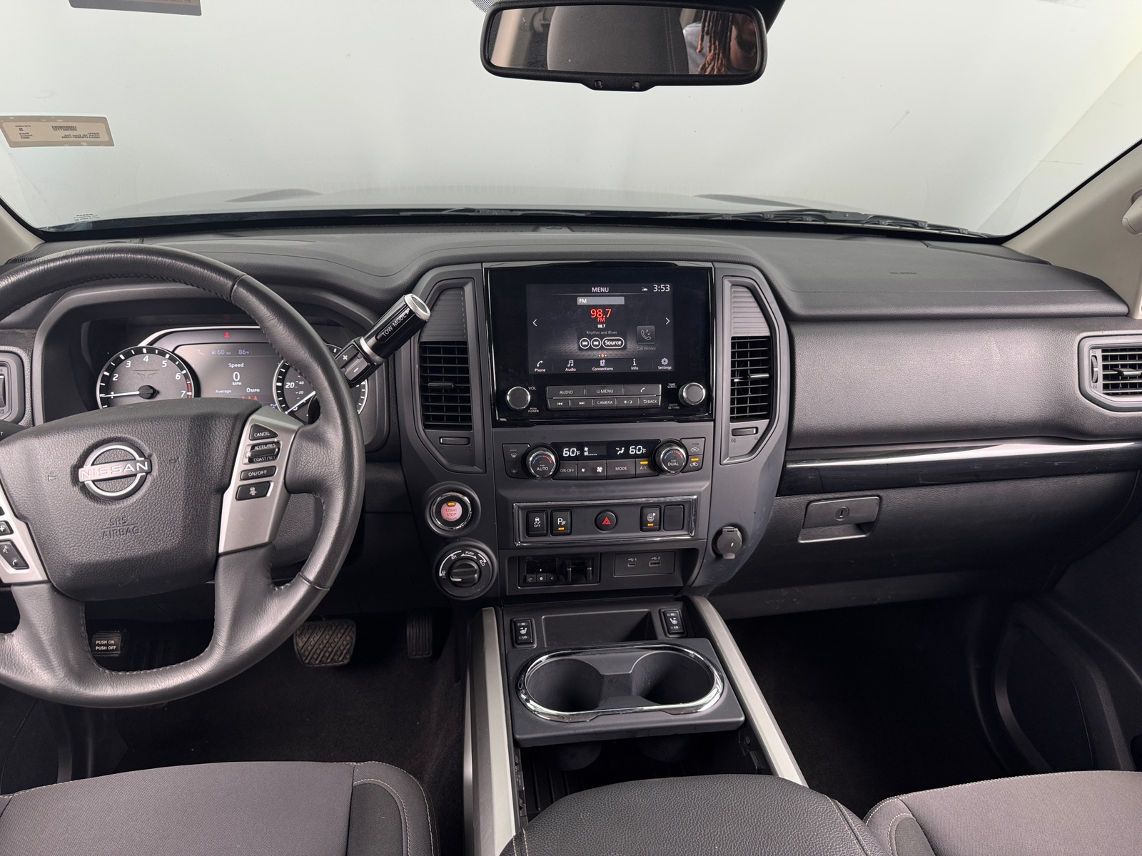 Thumbnail: 2024 Nissan Titan - 3