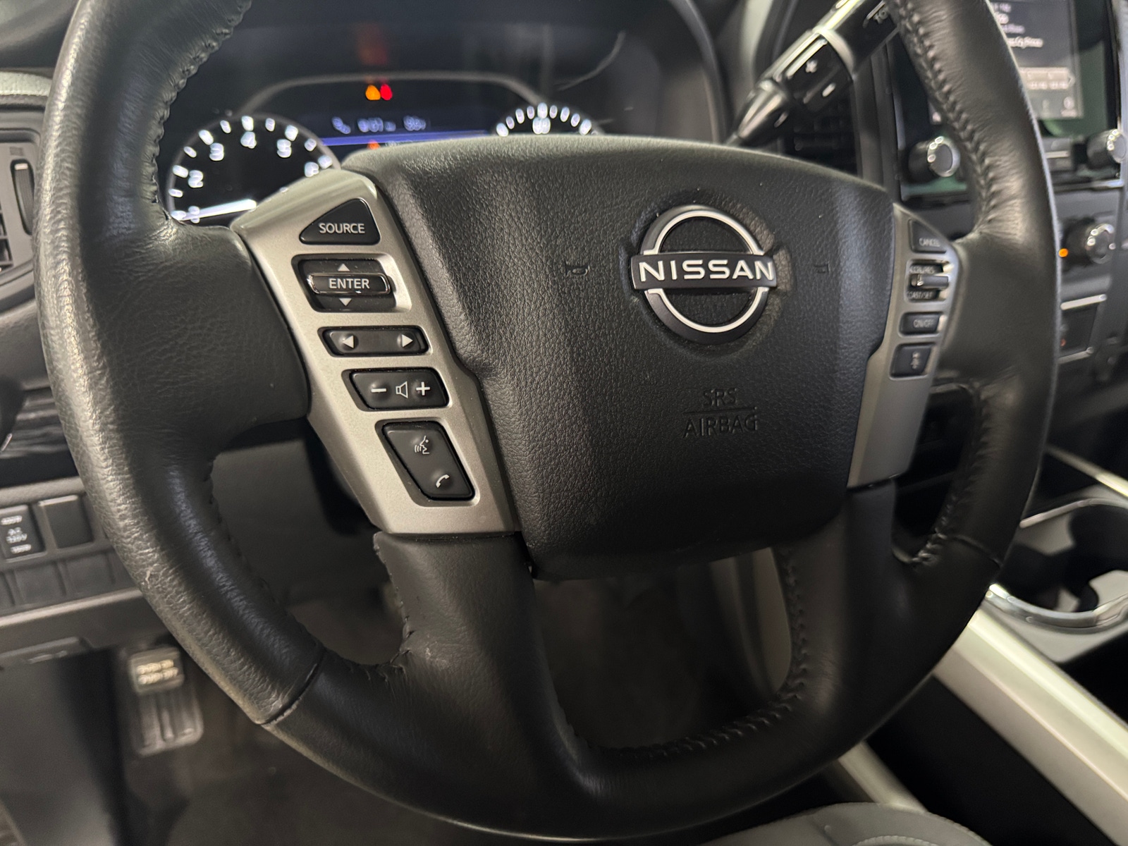 Thumbnail: 2024 Nissan Titan - 5