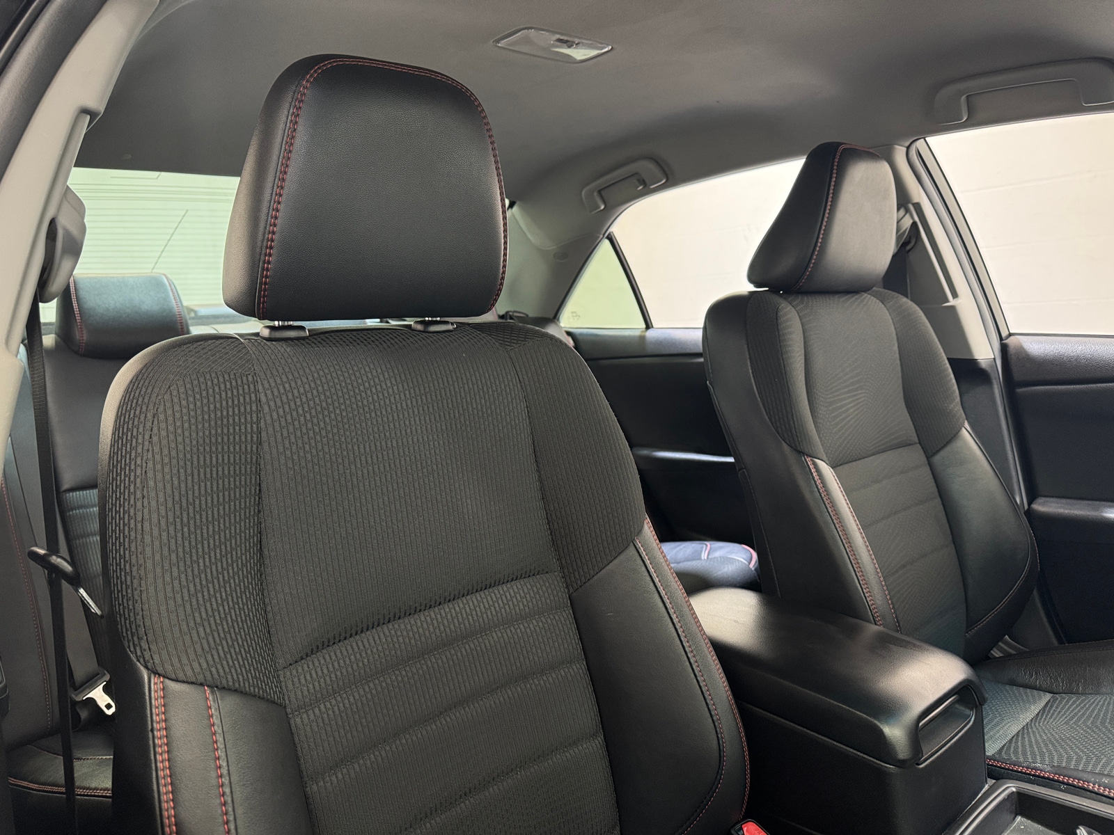 Thumbnail: 2016 Toyota Camry - 2