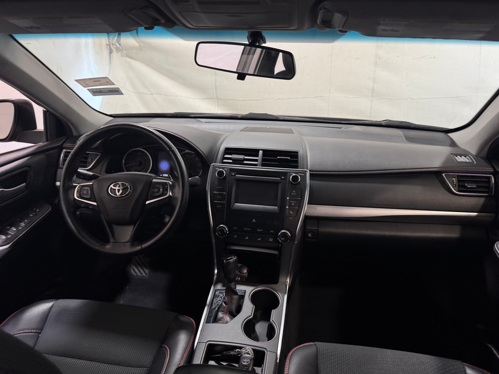 Thumbnail: 2016 Toyota Camry - 3