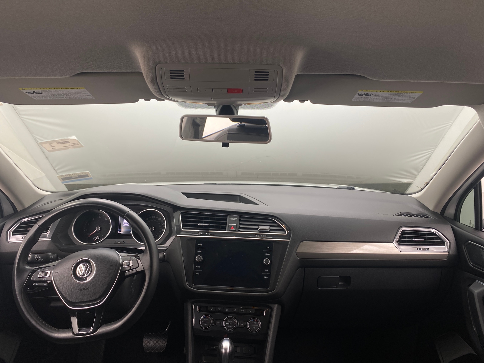 Thumbnail: 2018 Volkswagen Tiguan - 2