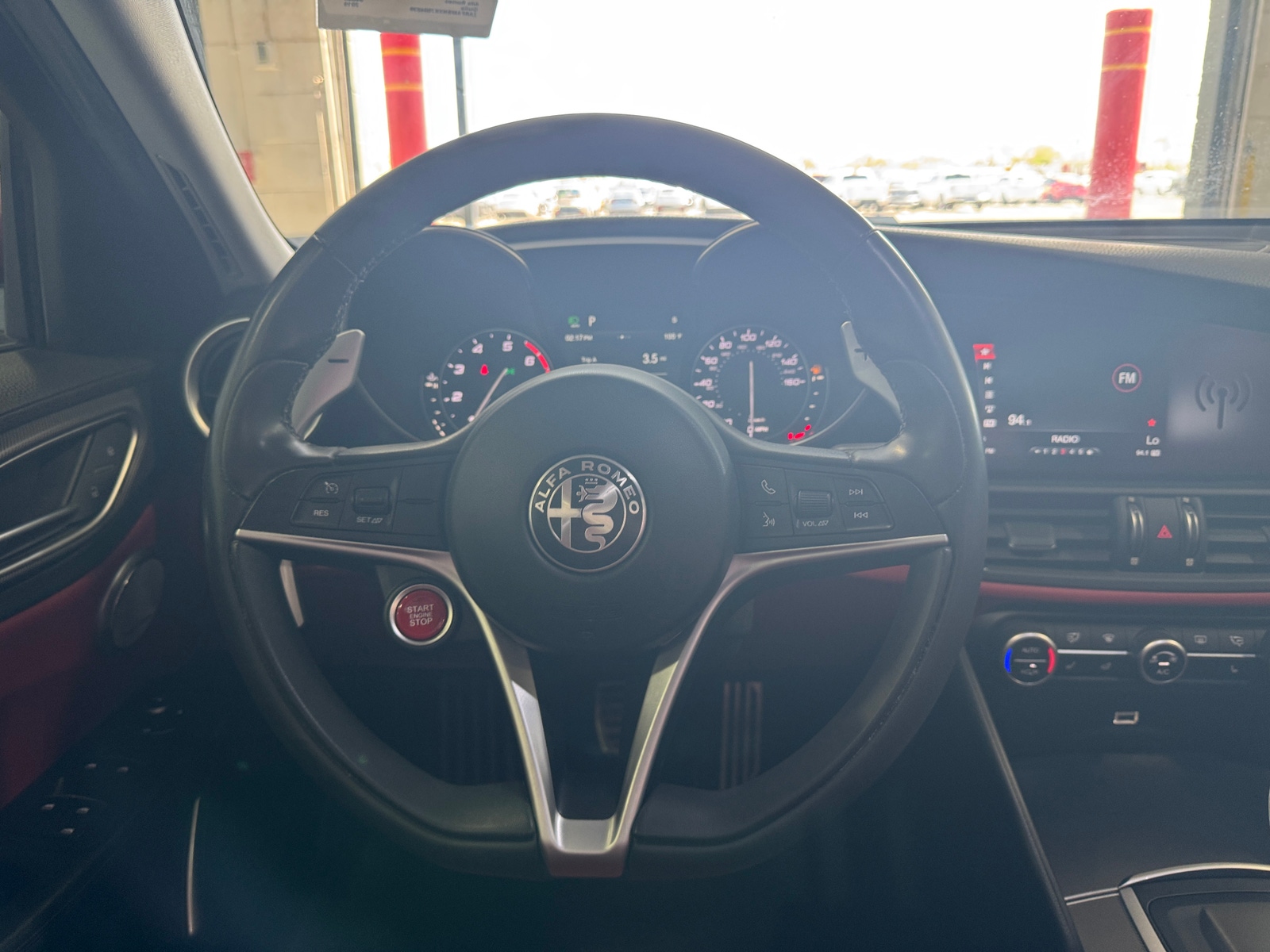 Thumbnail: 2019 Alfa Romeo Giulia - 4